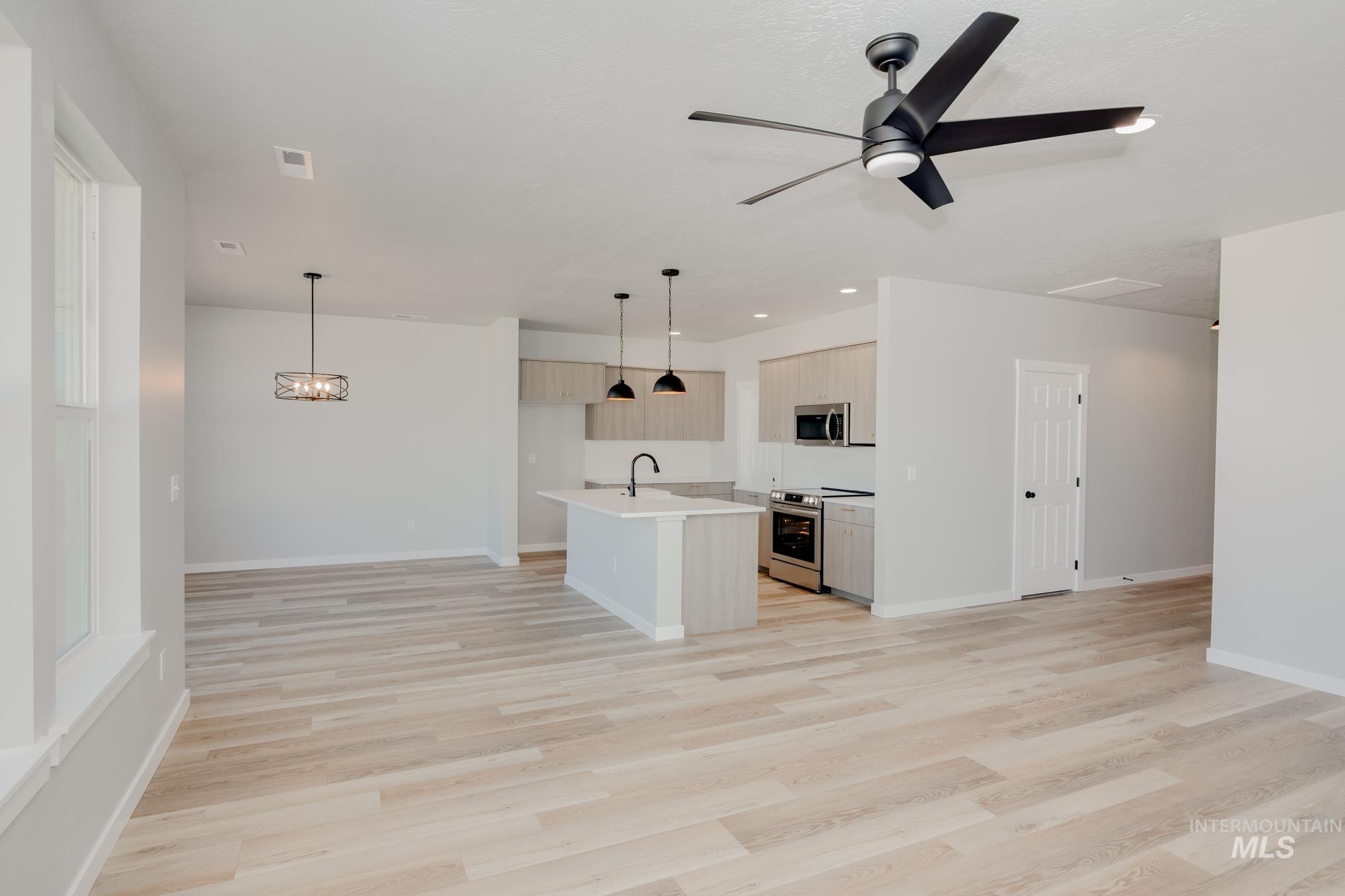 2990 N Star Garnet Way Property Photo 10