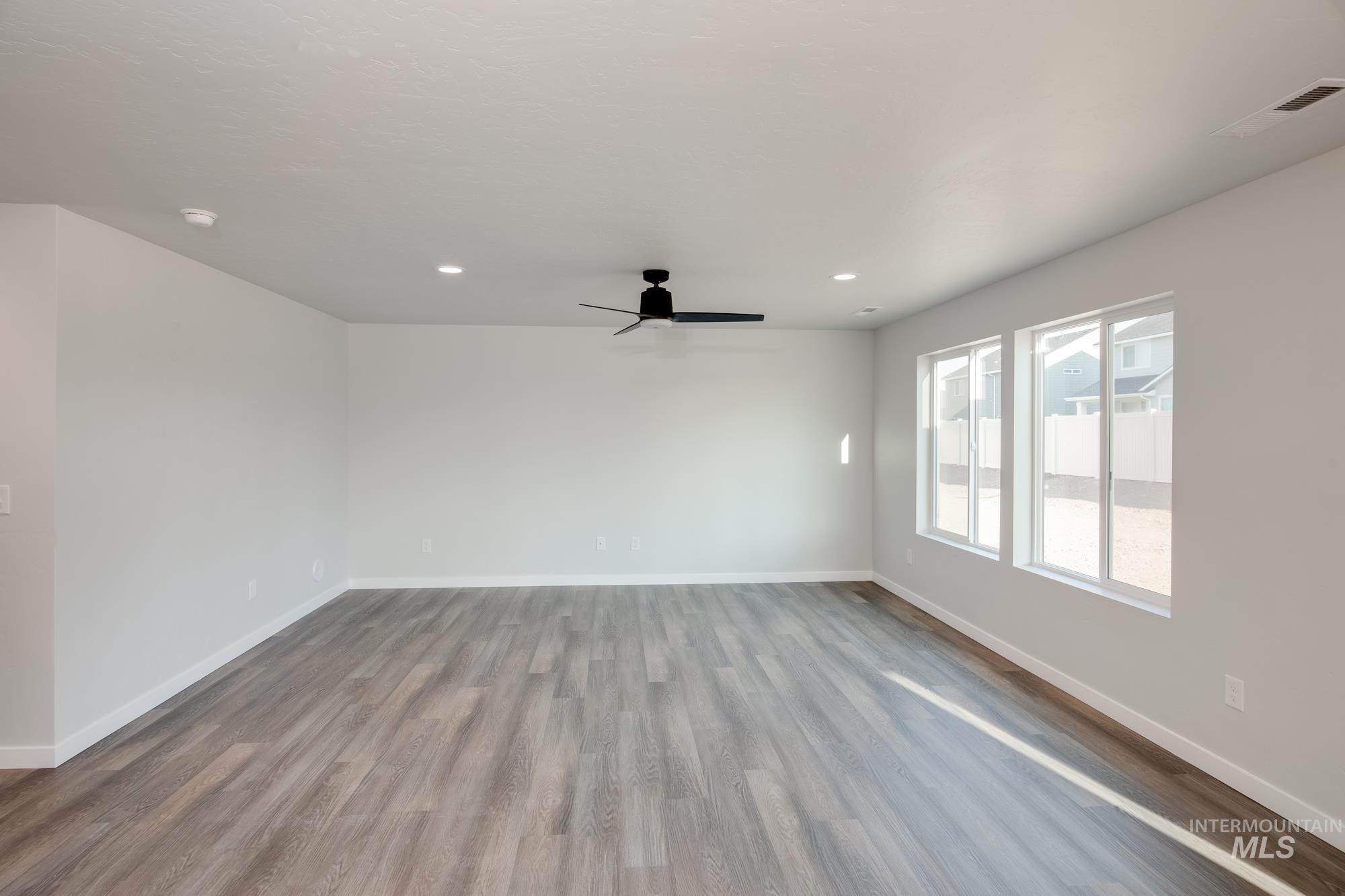 10065 W Lyrical Dr Property Photo 8