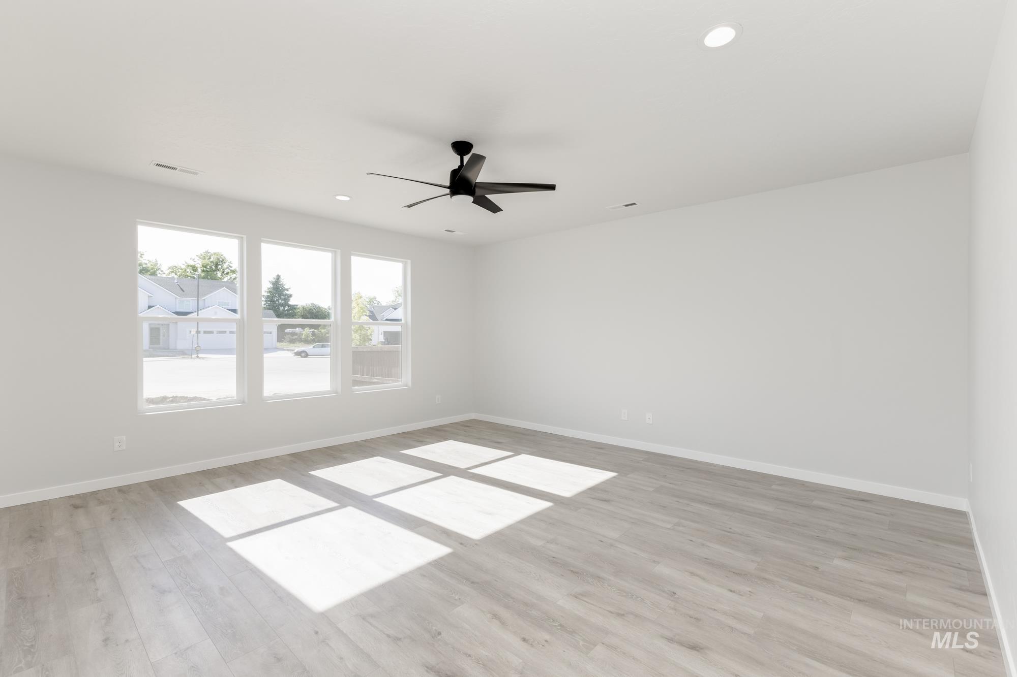 3109 S Carie Ave Property Photo 7