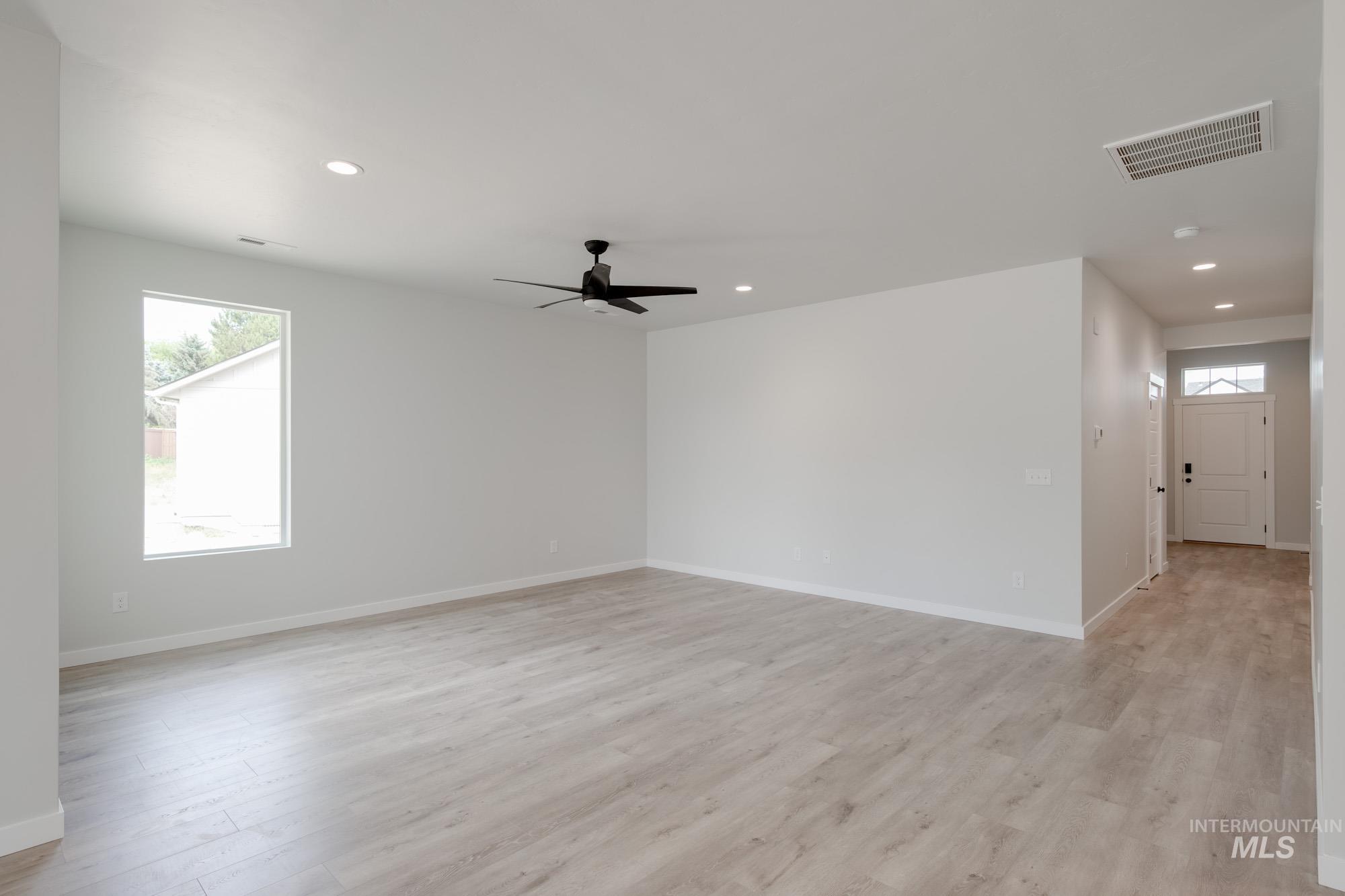 10111 W La Jolla Ct Property Photo 13