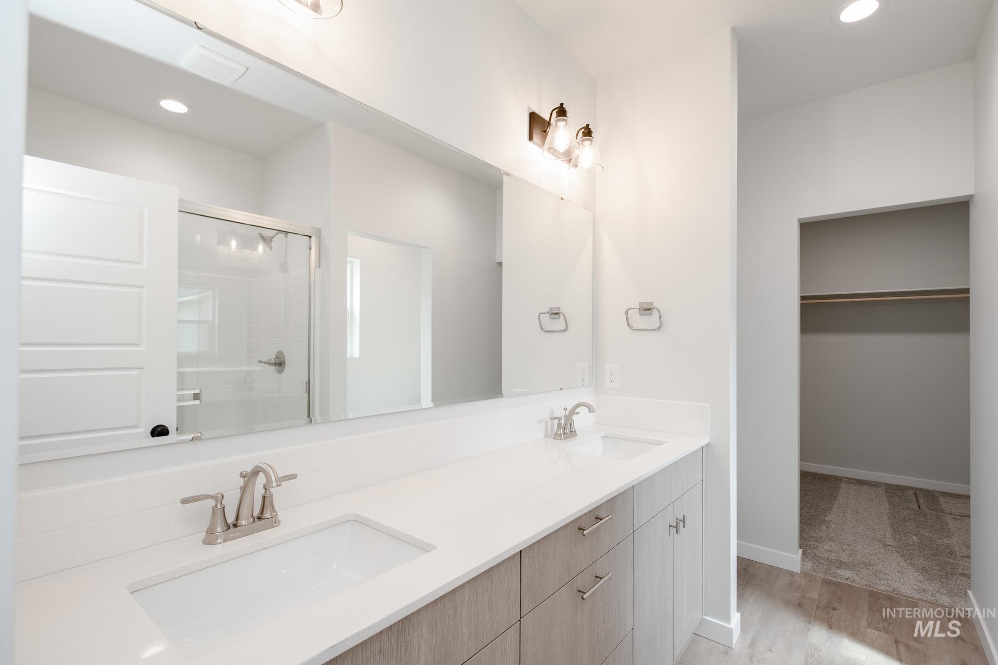 10111 W La Jolla Ct Property Photo 24