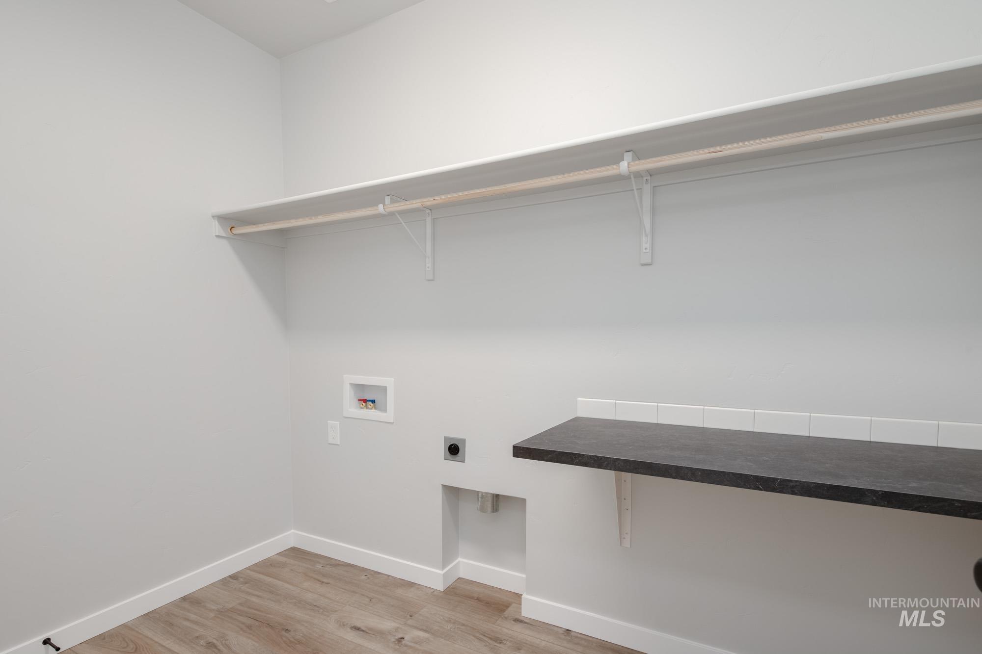 10127 W La Jolla Ct Property Photo 19