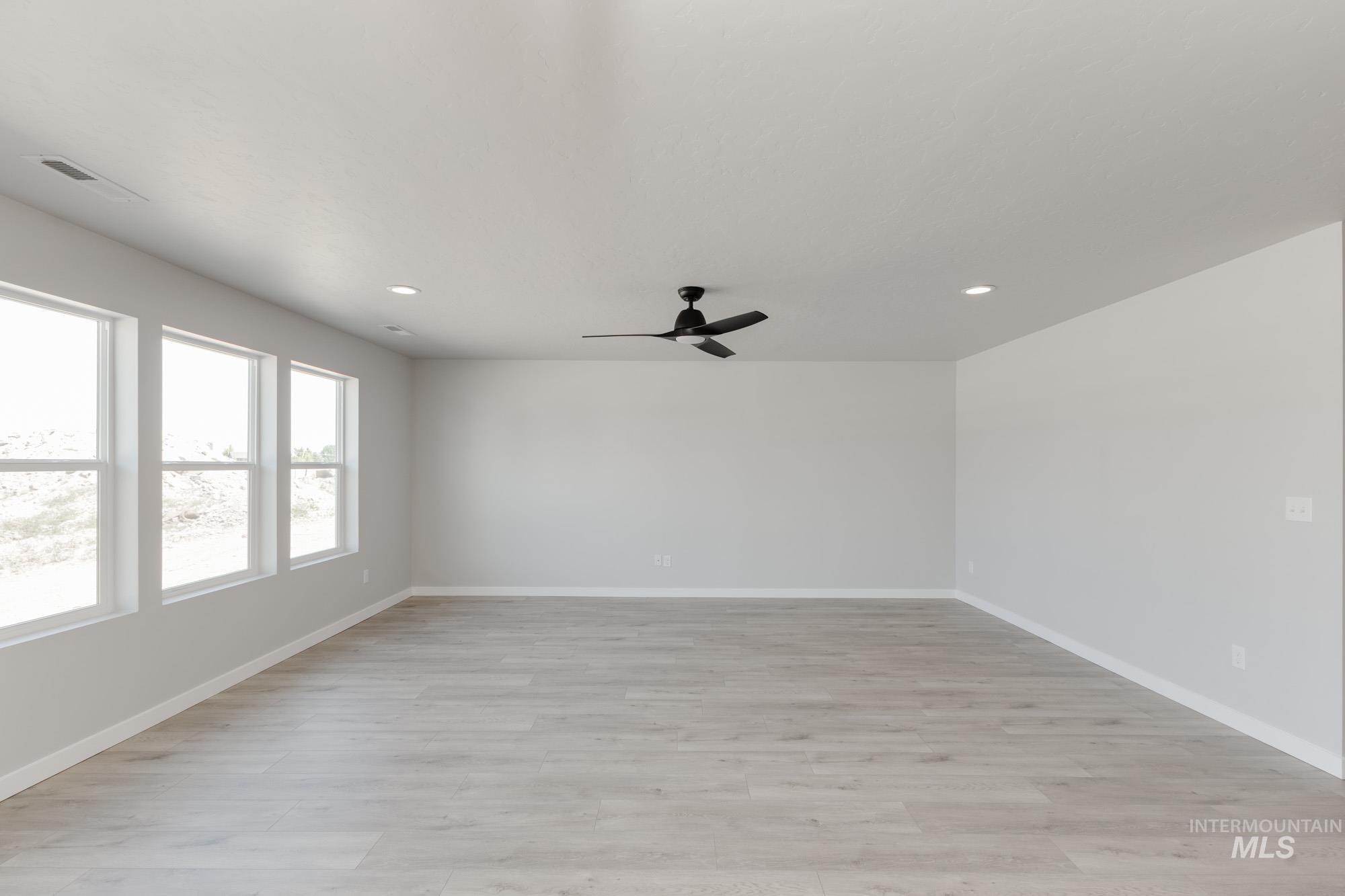 8525 S Tyrion Way Property Photo 9