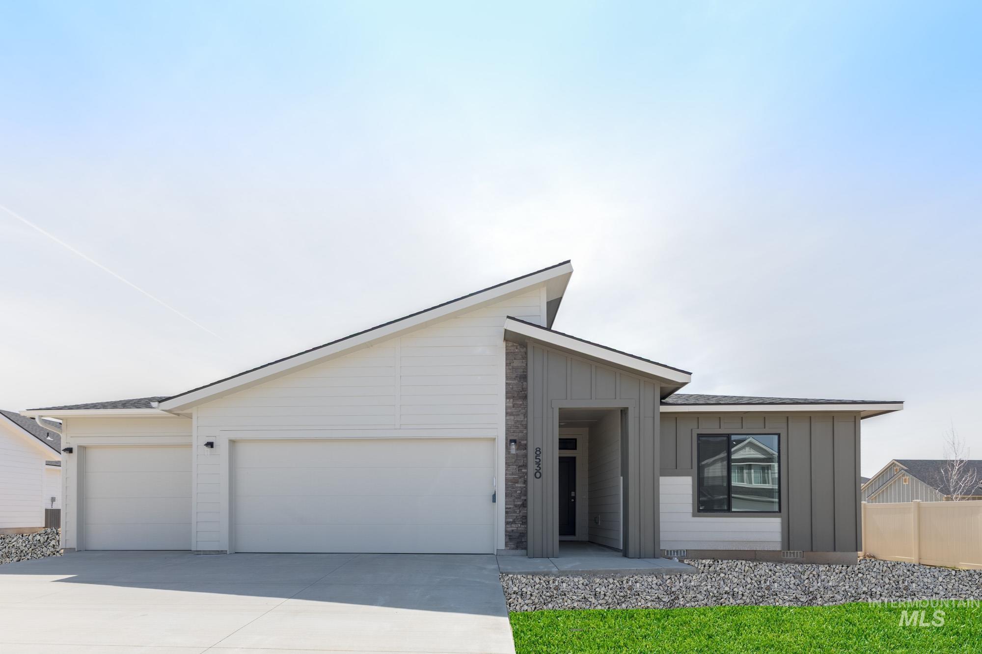 8530 S Tyrion Way Property Photo 1