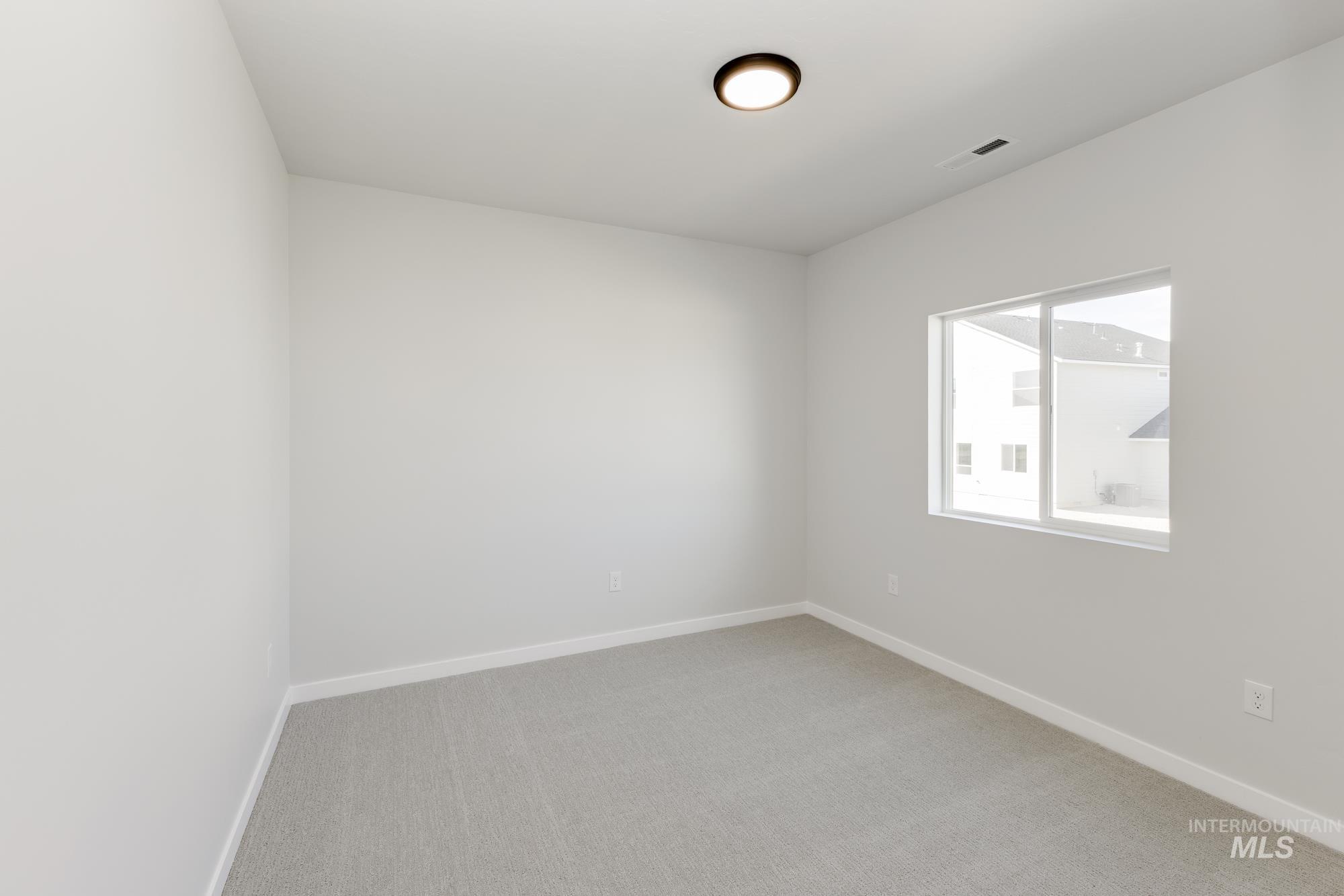 6676 S Warm Lake Ave Property Photo 12