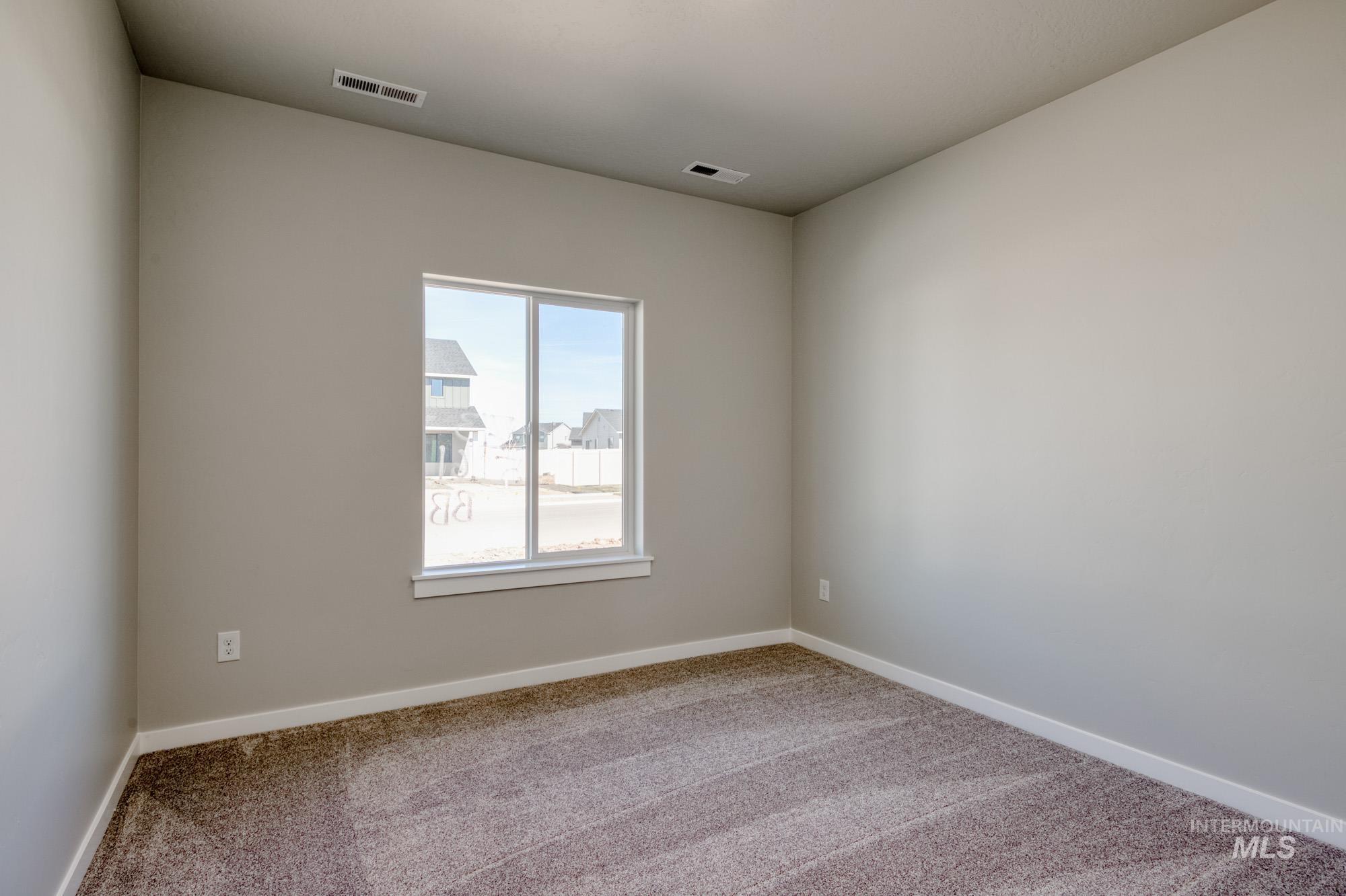 6676 S Warm Lake Ave Property Photo 14