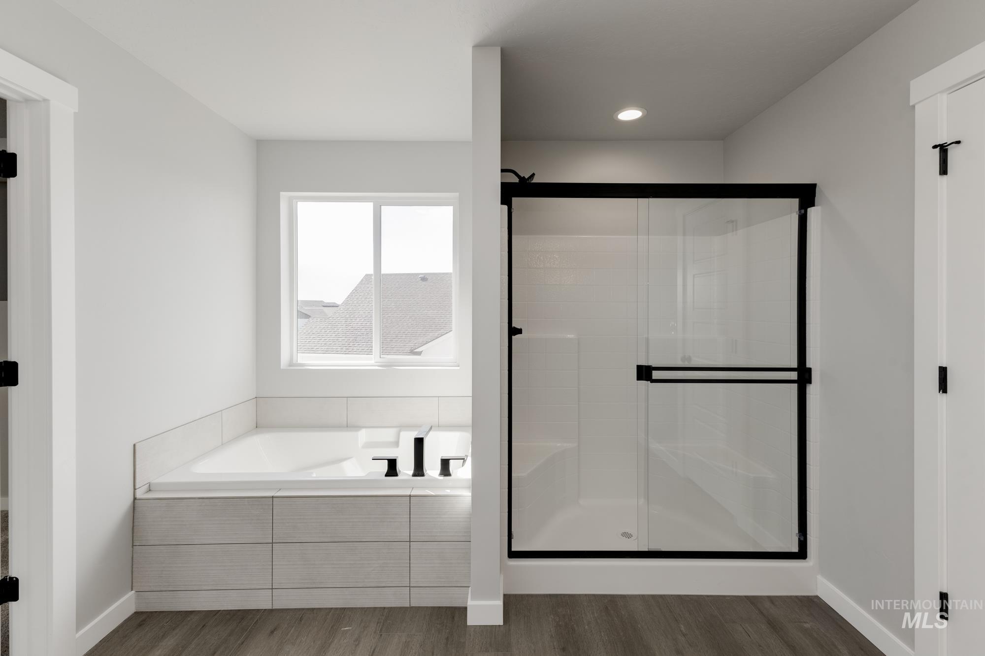 13726 Oliver Street Property Photo 29