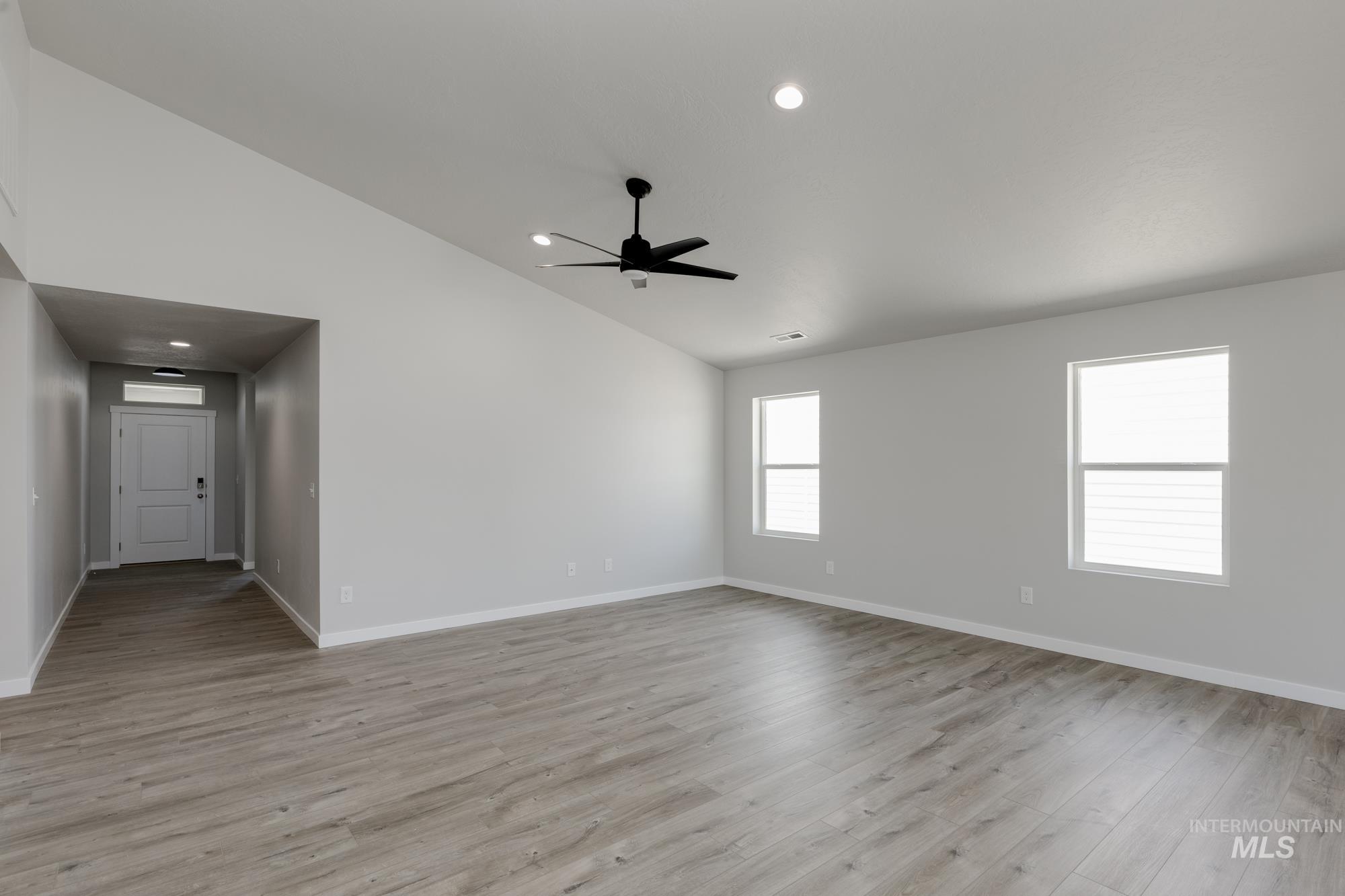 12582 Kinsella St Property Photo 8