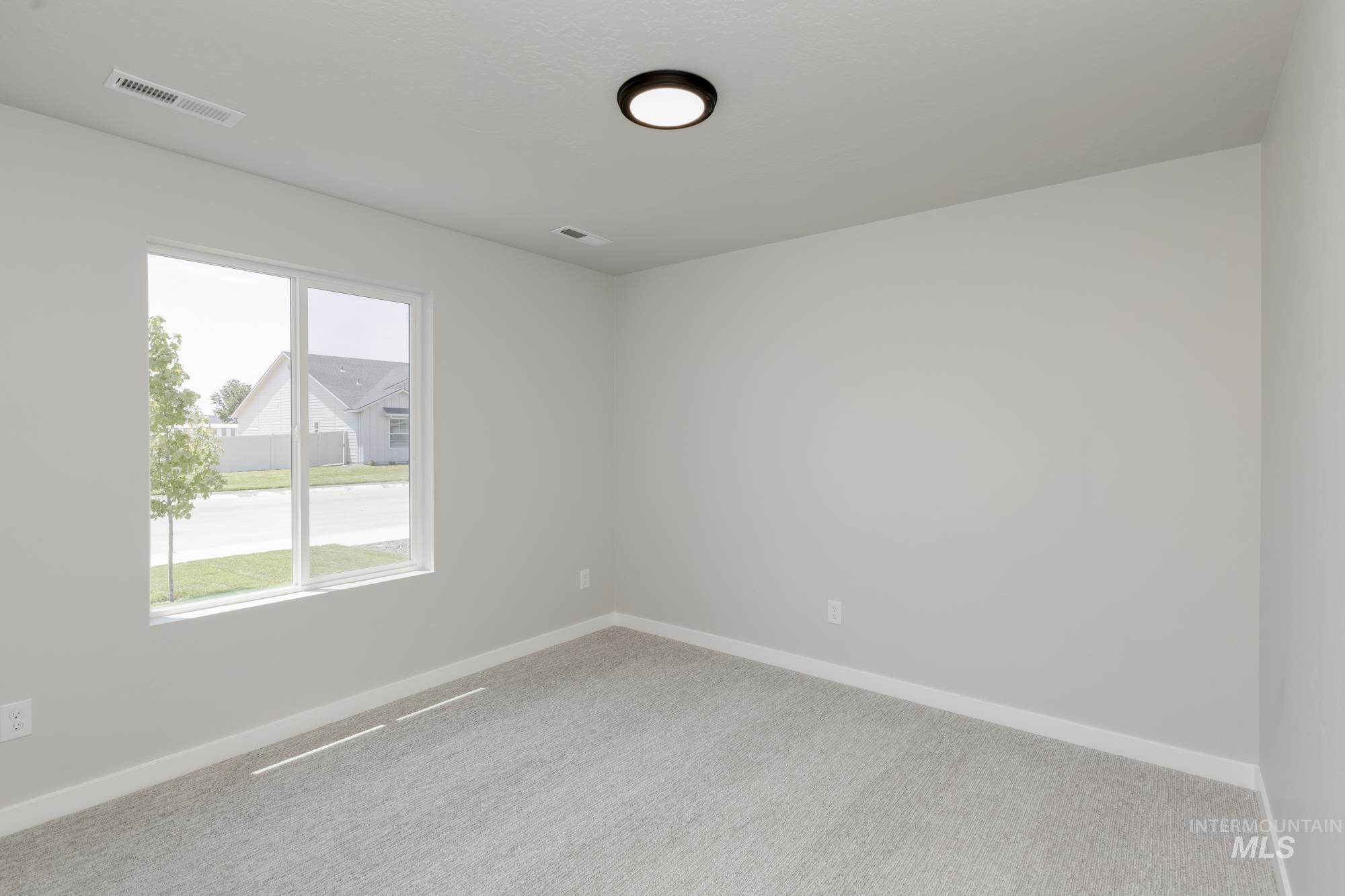 12582 Kinsella St Property Photo 9