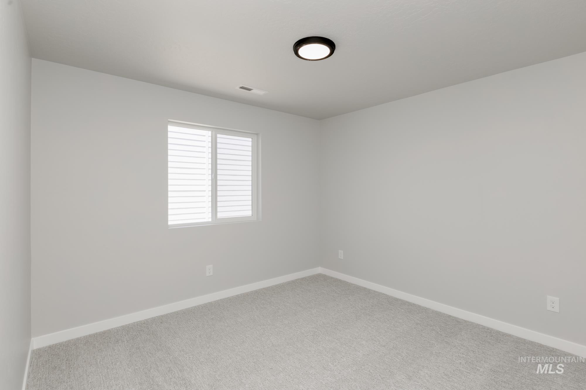 12582 Kinsella St Property Photo 10