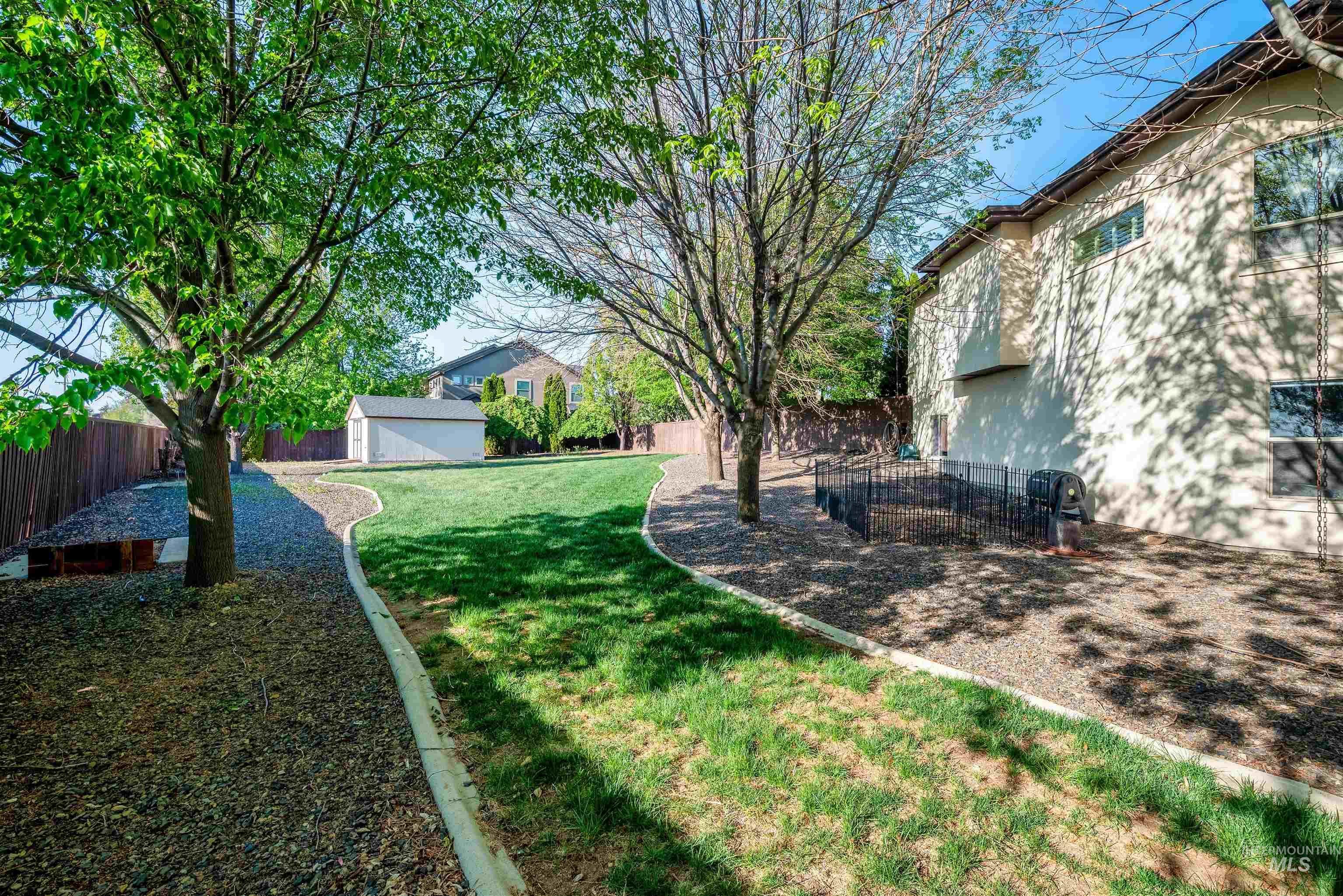 4965 S Nickel Creek Ave Property Photo 38