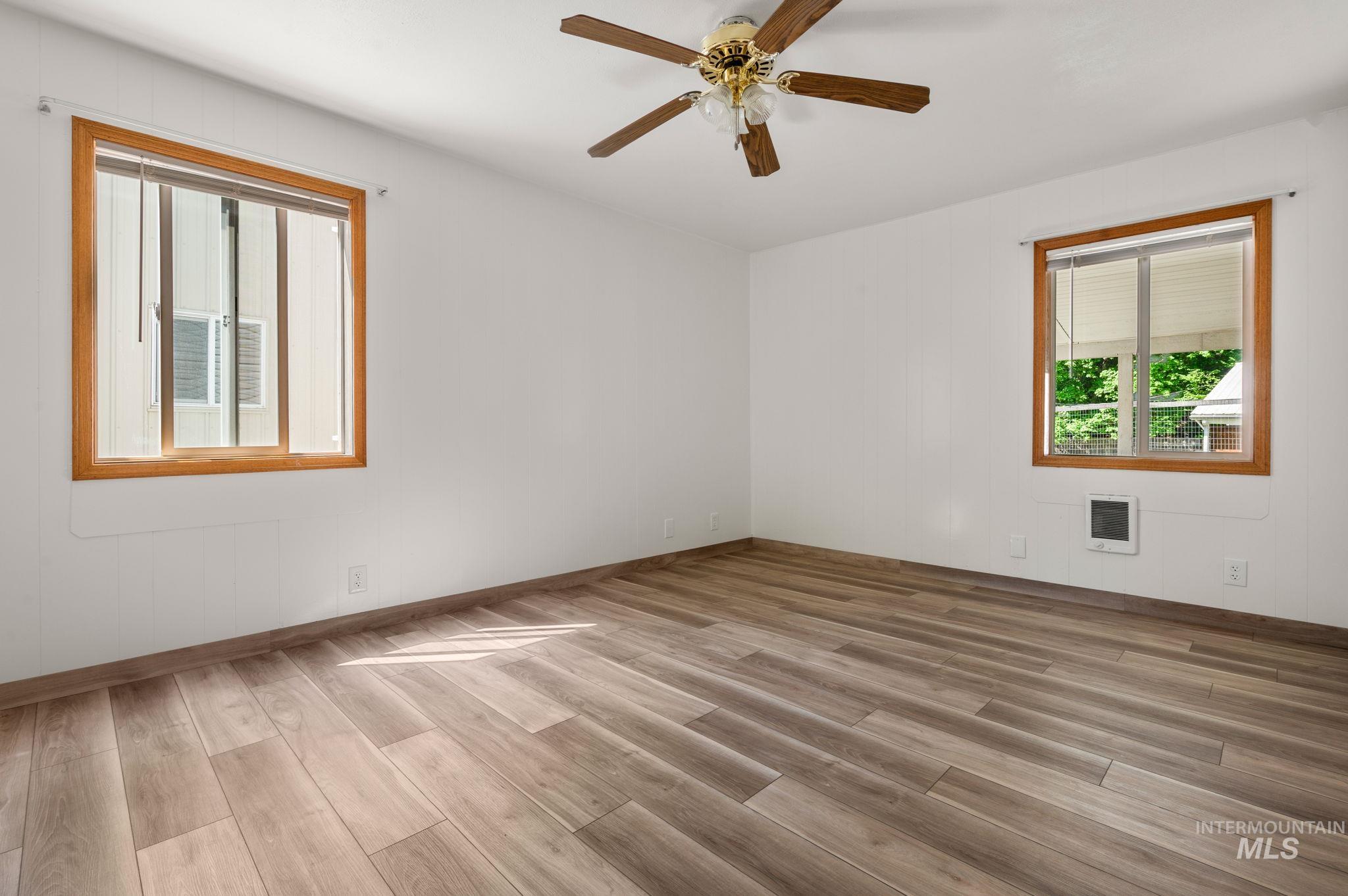 364 Harmony Heights Loop Property Photo 11