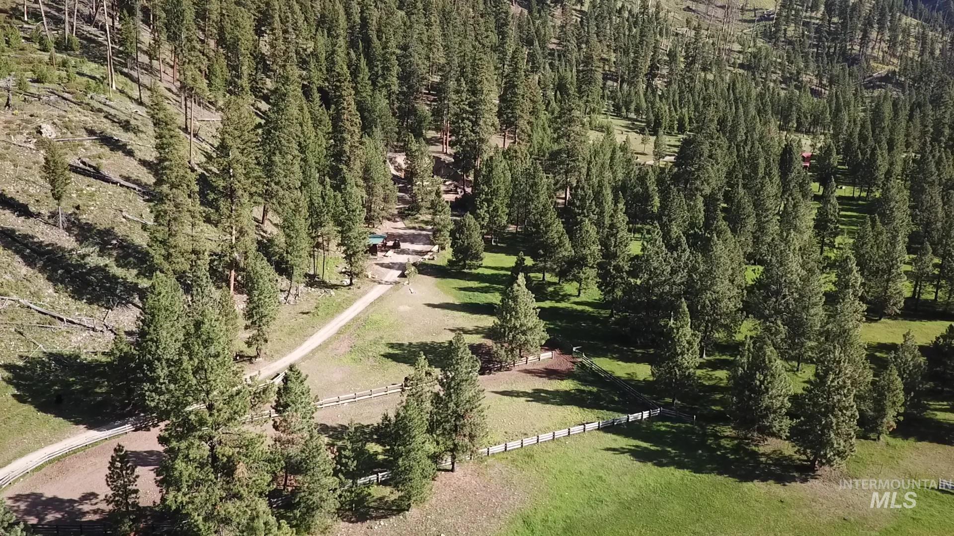 Lot 4 E Pistol Creek Ranch Property Photo 9