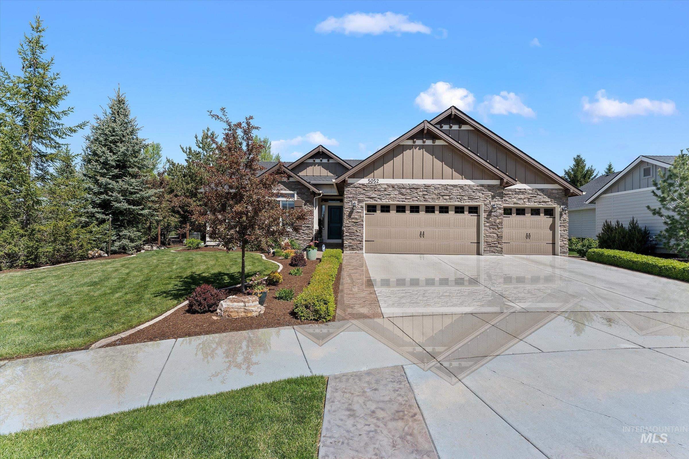5052 W Eagle Landing Ct Property Photo 2