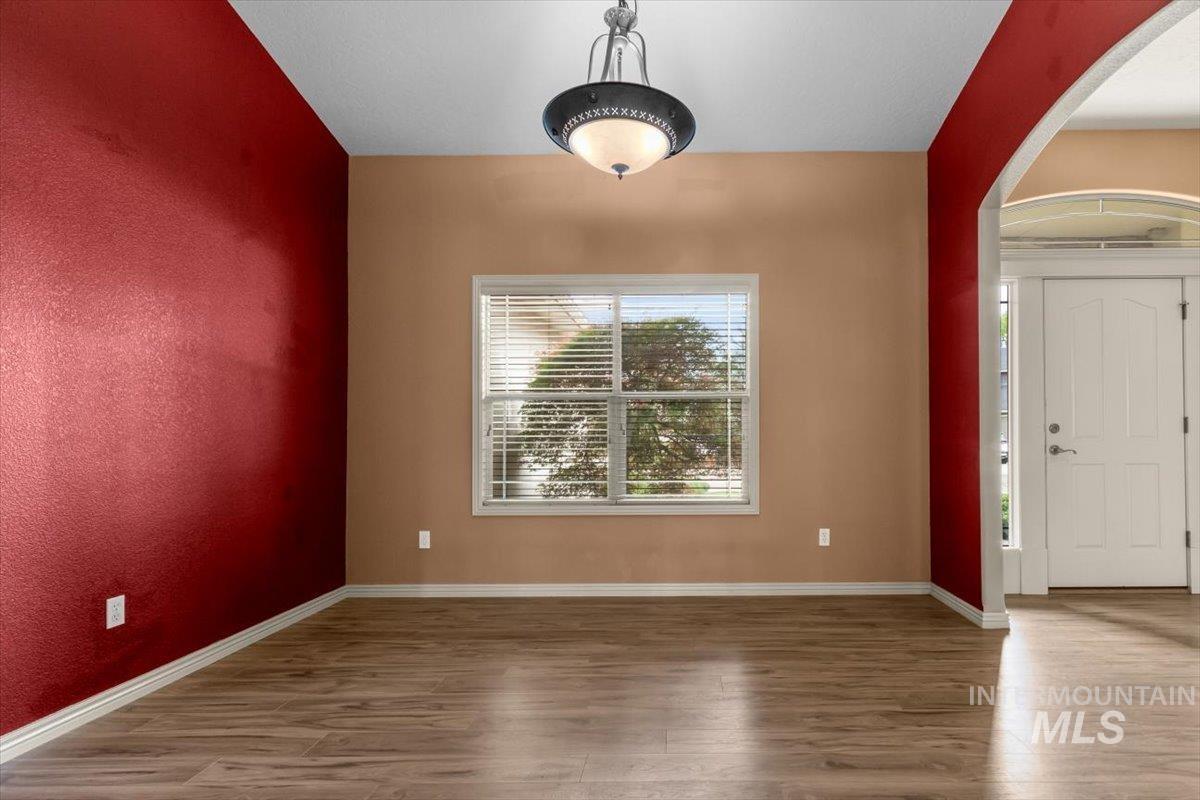 2491 W Maracay Dr Property Photo 9