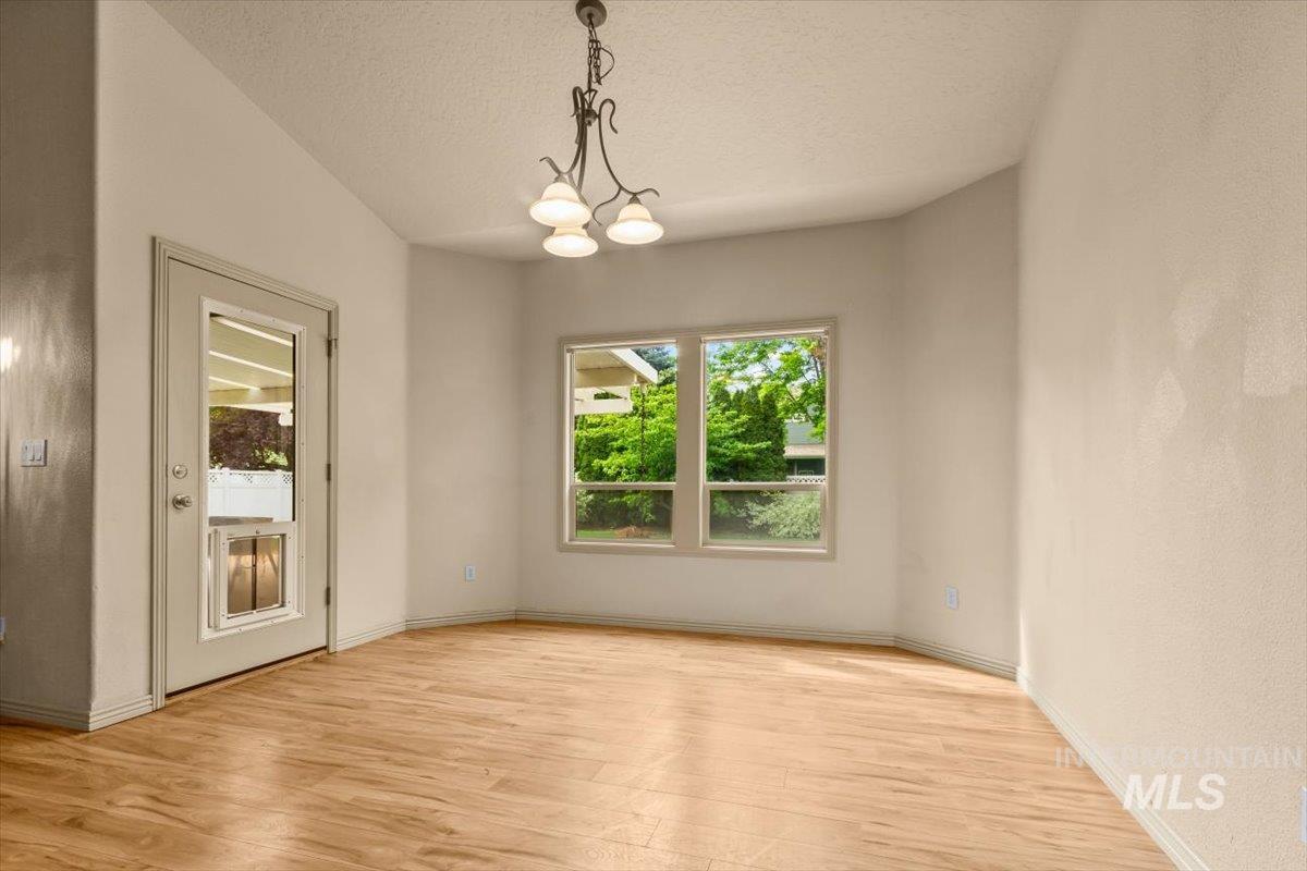 2491 W Maracay Dr Property Photo 14