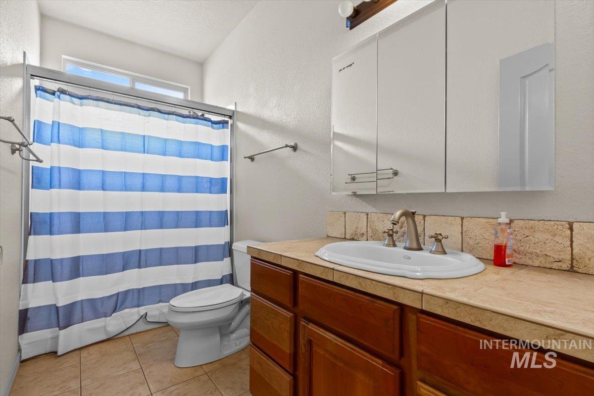 2491 W Maracay Dr Property Photo 23