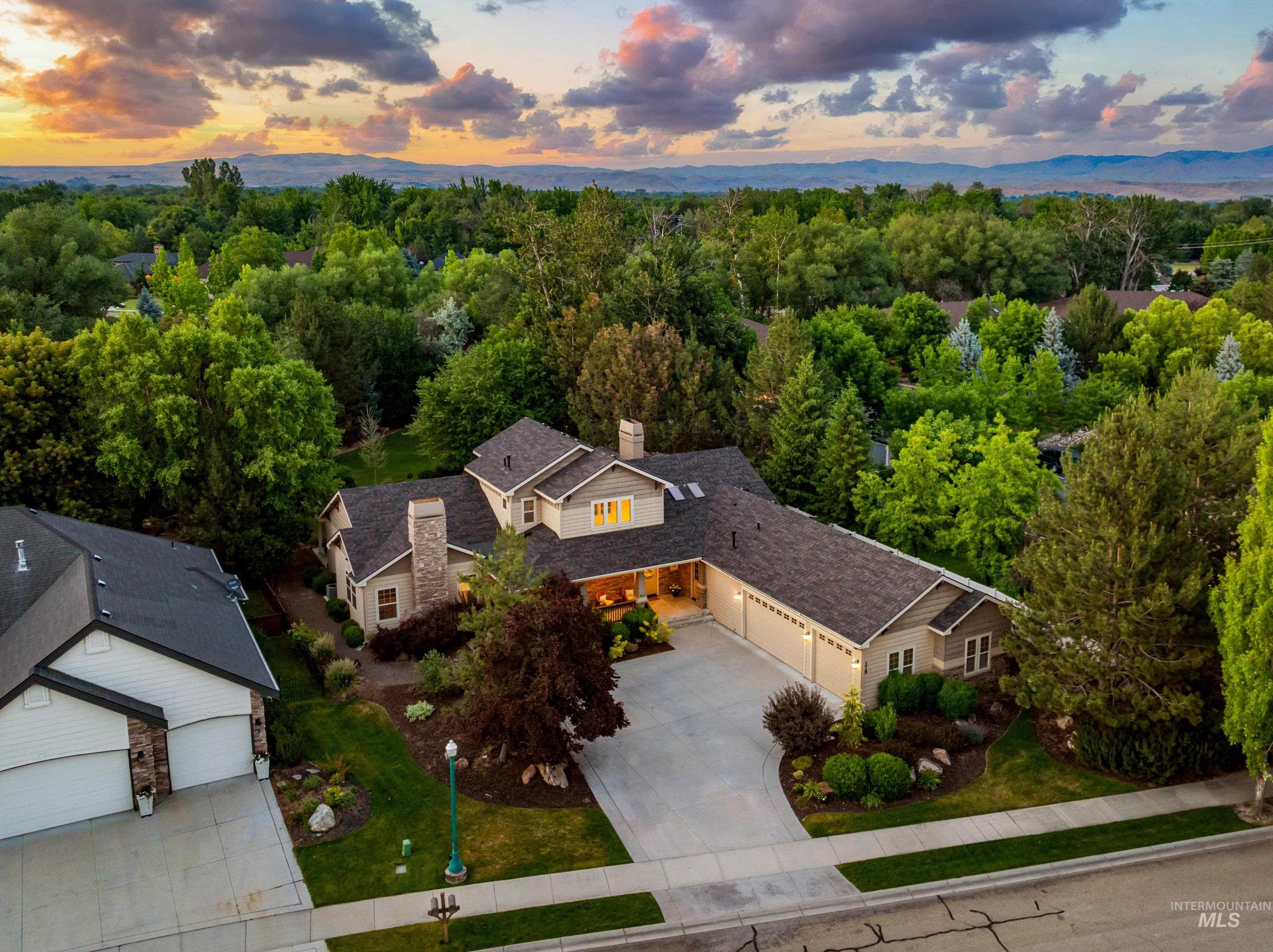 178 Cottonwood Ct Property Photo 1