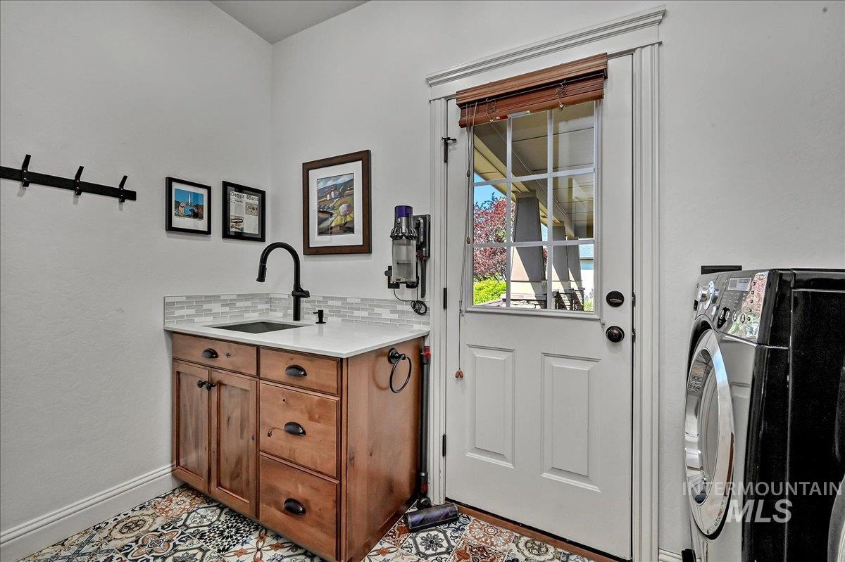 178 Cottonwood Ct Property Photo 32