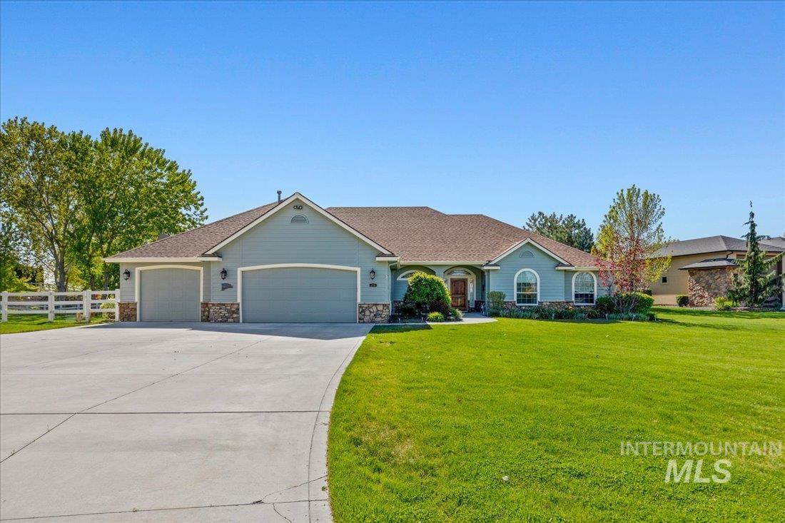 25458 W Deep Canyon Dr Property Photo 1