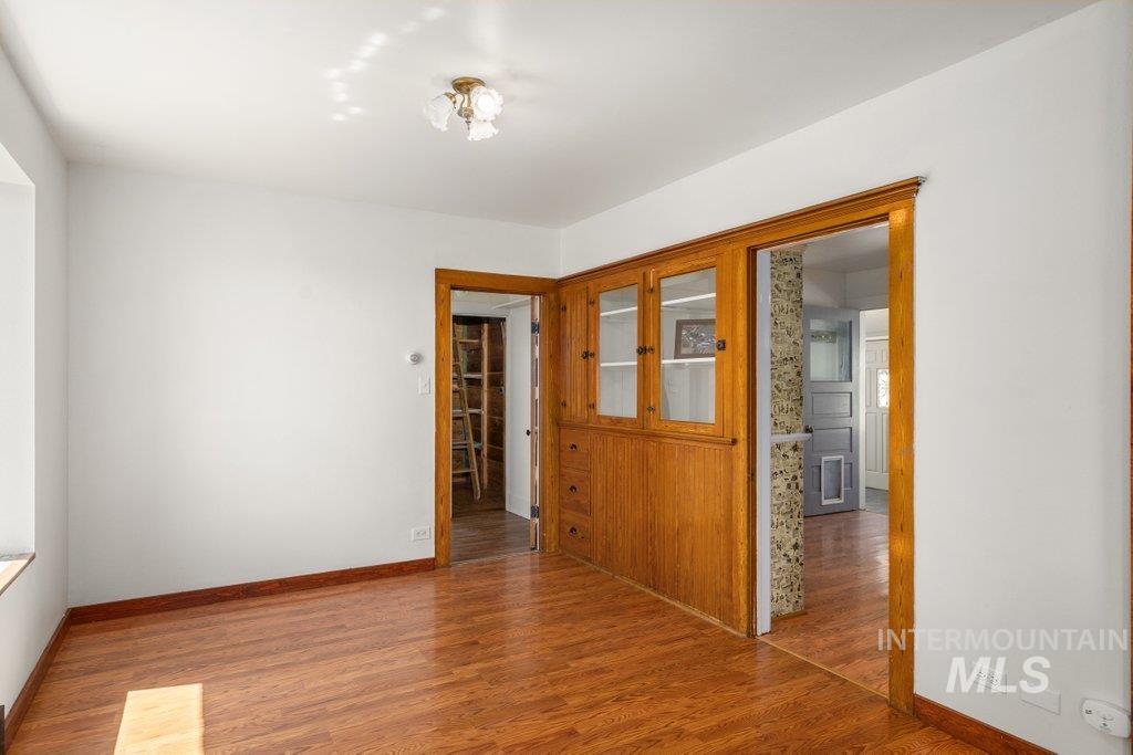 1045 N Beech Rd Property Photo 9