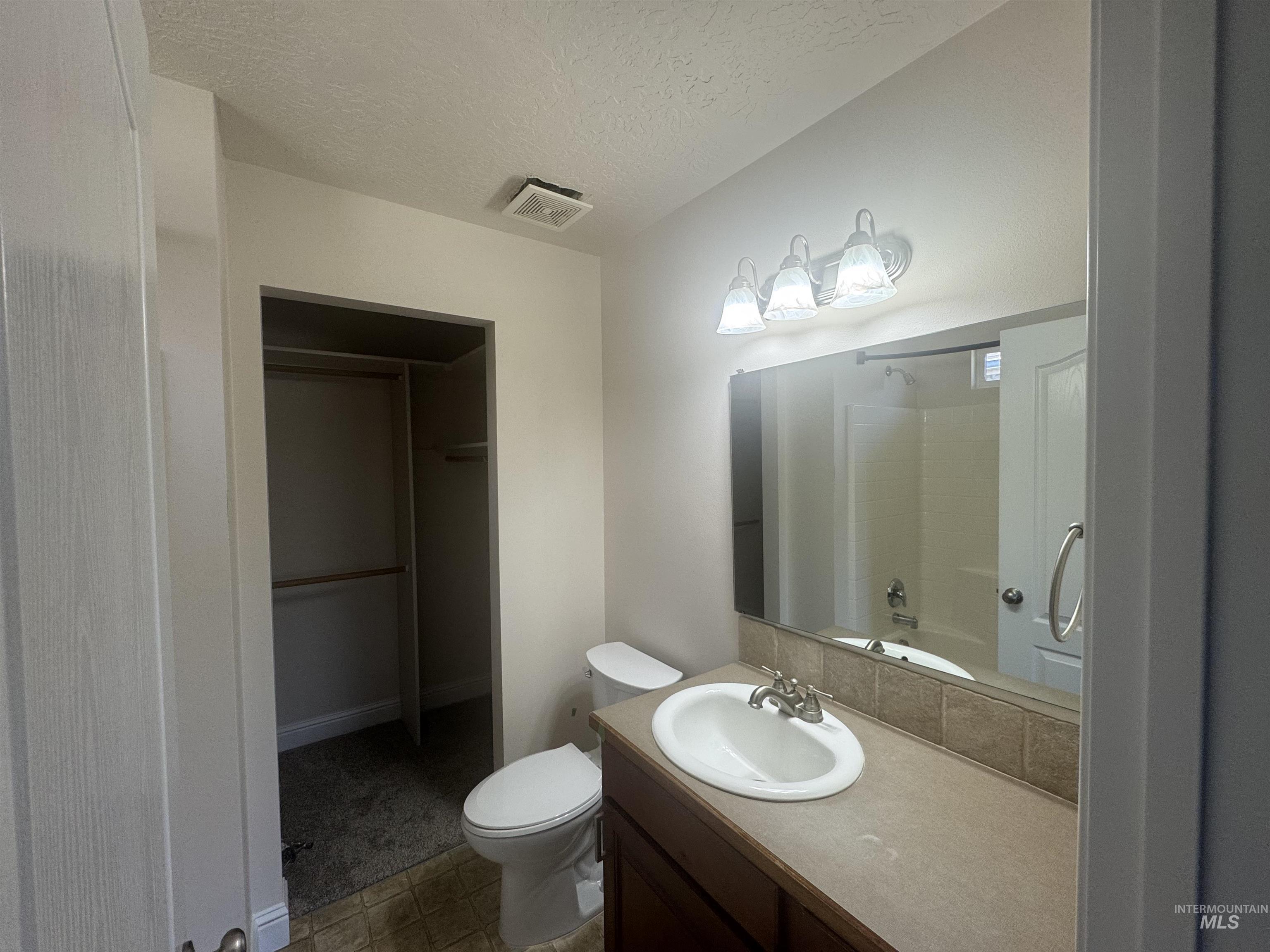 2103 N 34th St Property Photo 19