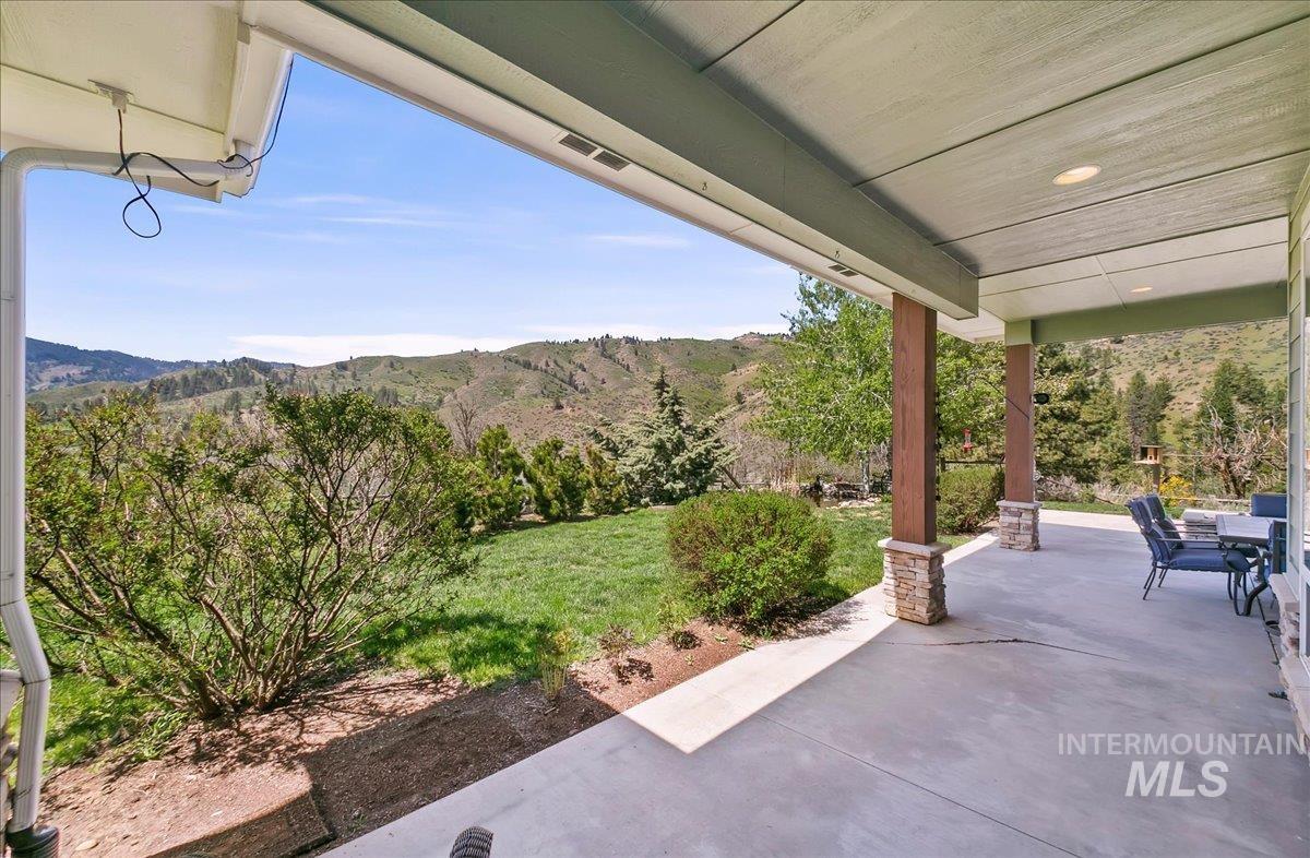 8 Mt Heinen Property Photo 18