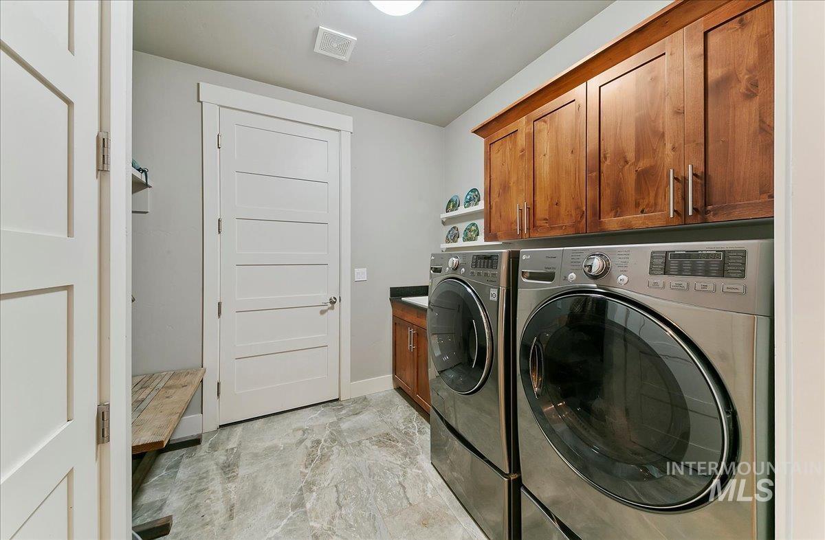 8 Mt Heinen Property Photo 42
