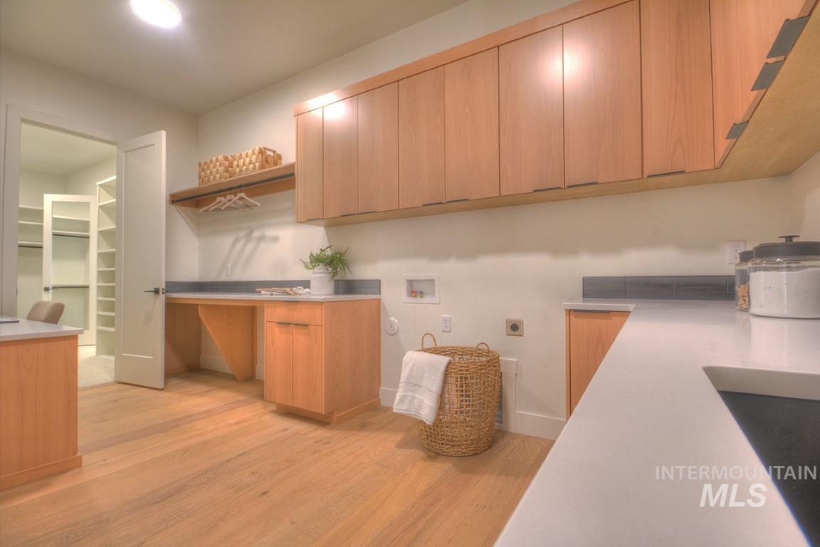 473 Joy Avenue Property Photo 16