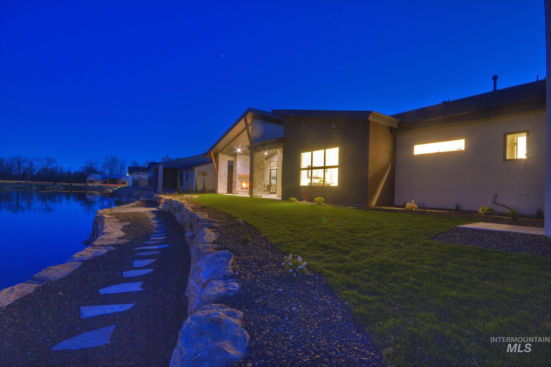 473 Joy Avenue Property Photo 35