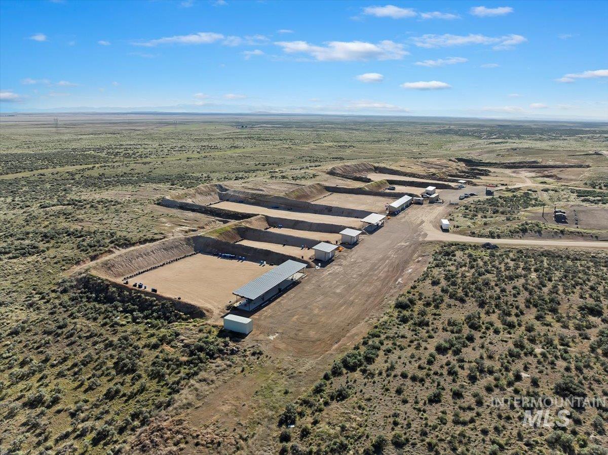 14000 E Double Tapp Ln. Property Photo 5