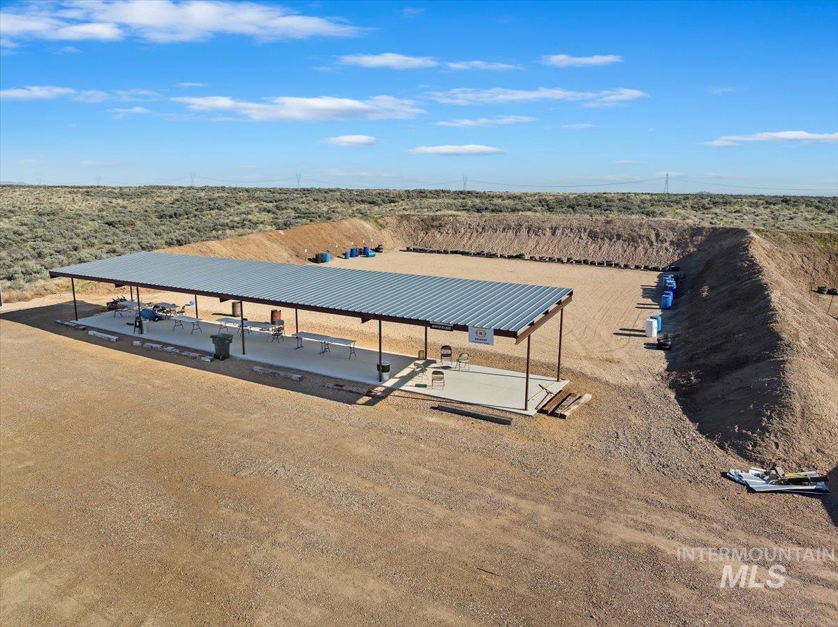 14000 E Double Tapp Ln. Property Photo 8