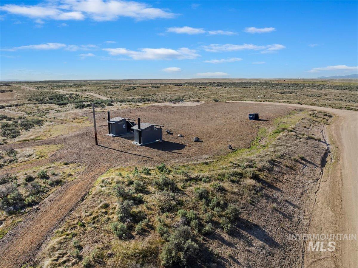 14000 E Double Tapp Ln. Property Photo 9