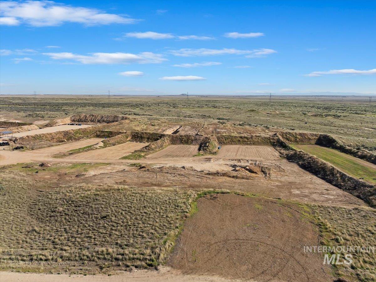 14000 E Double Tapp Ln. Property Photo 14