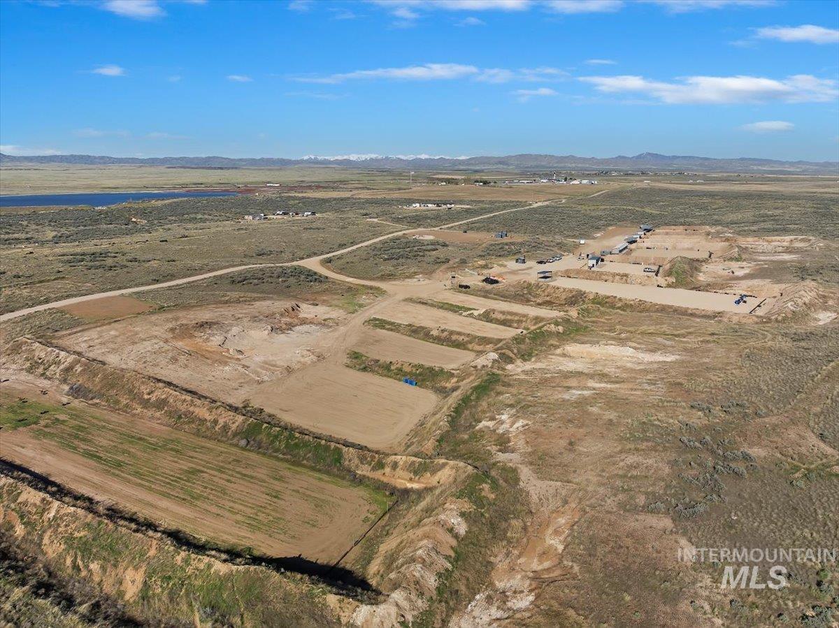 14000 E Double Tapp Ln. Property Photo 16