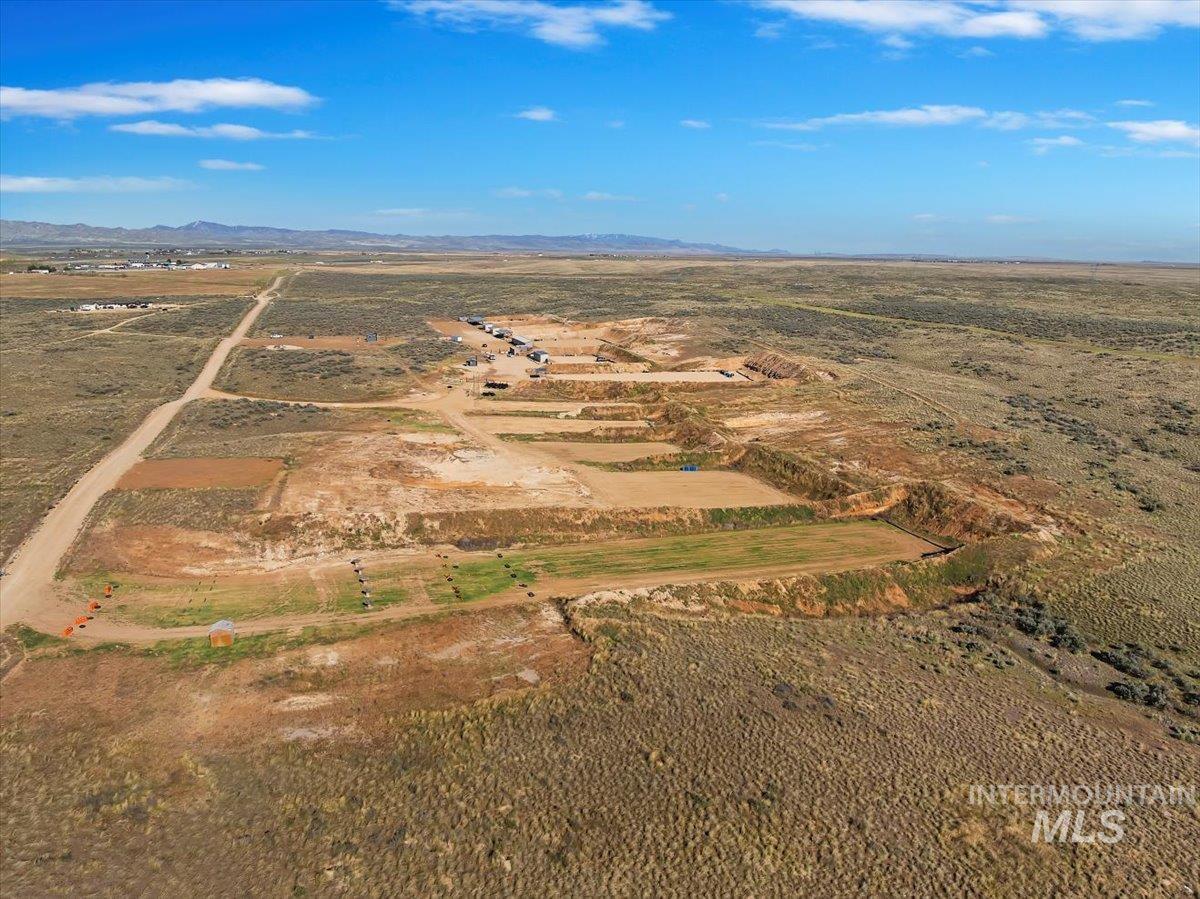 14000 E Double Tapp Ln. Property Photo 18