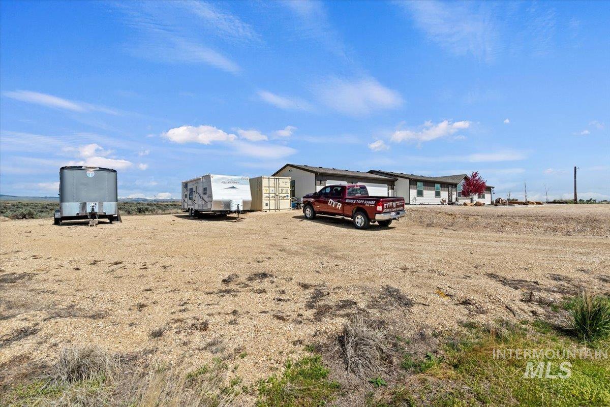 14000 E Double Tapp Ln. Property Photo 42