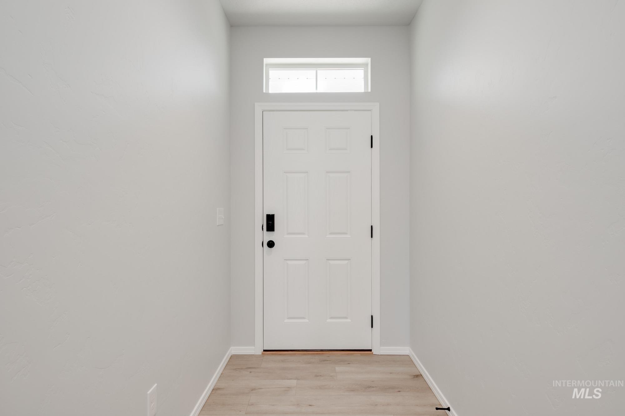 118 Golinda Ave Property Photo 2
