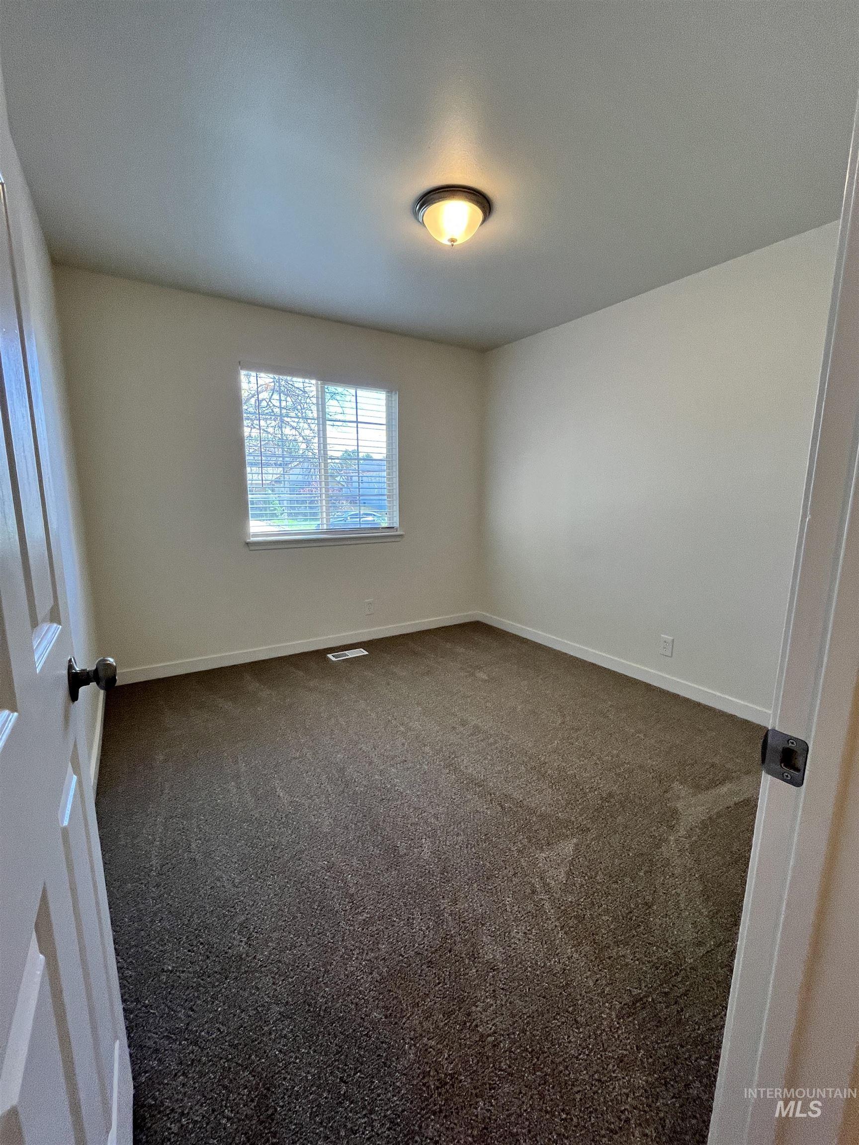 2779 N Old Stone Way Property Photo 12