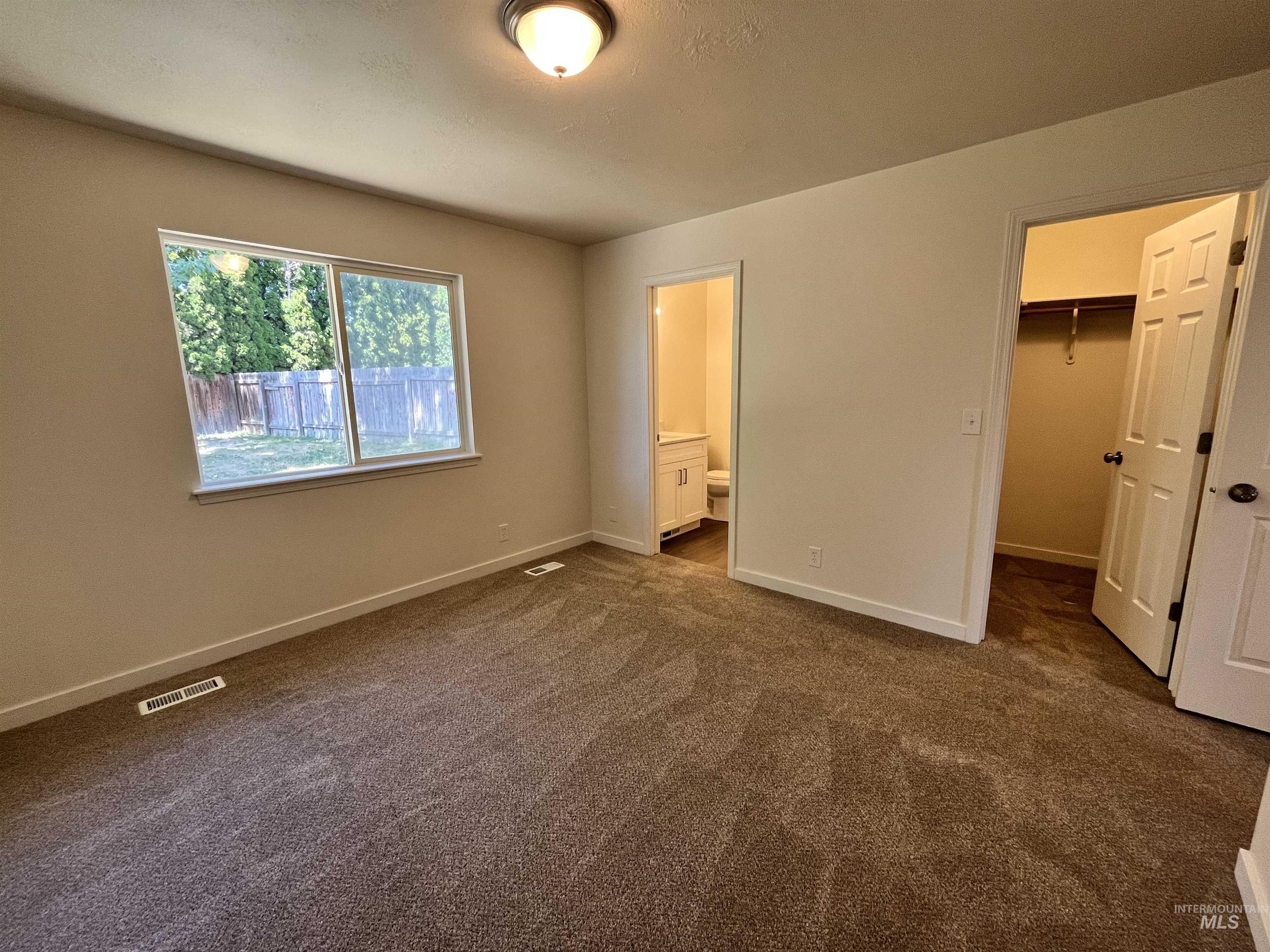 2779 N Old Stone Way Property Photo 23