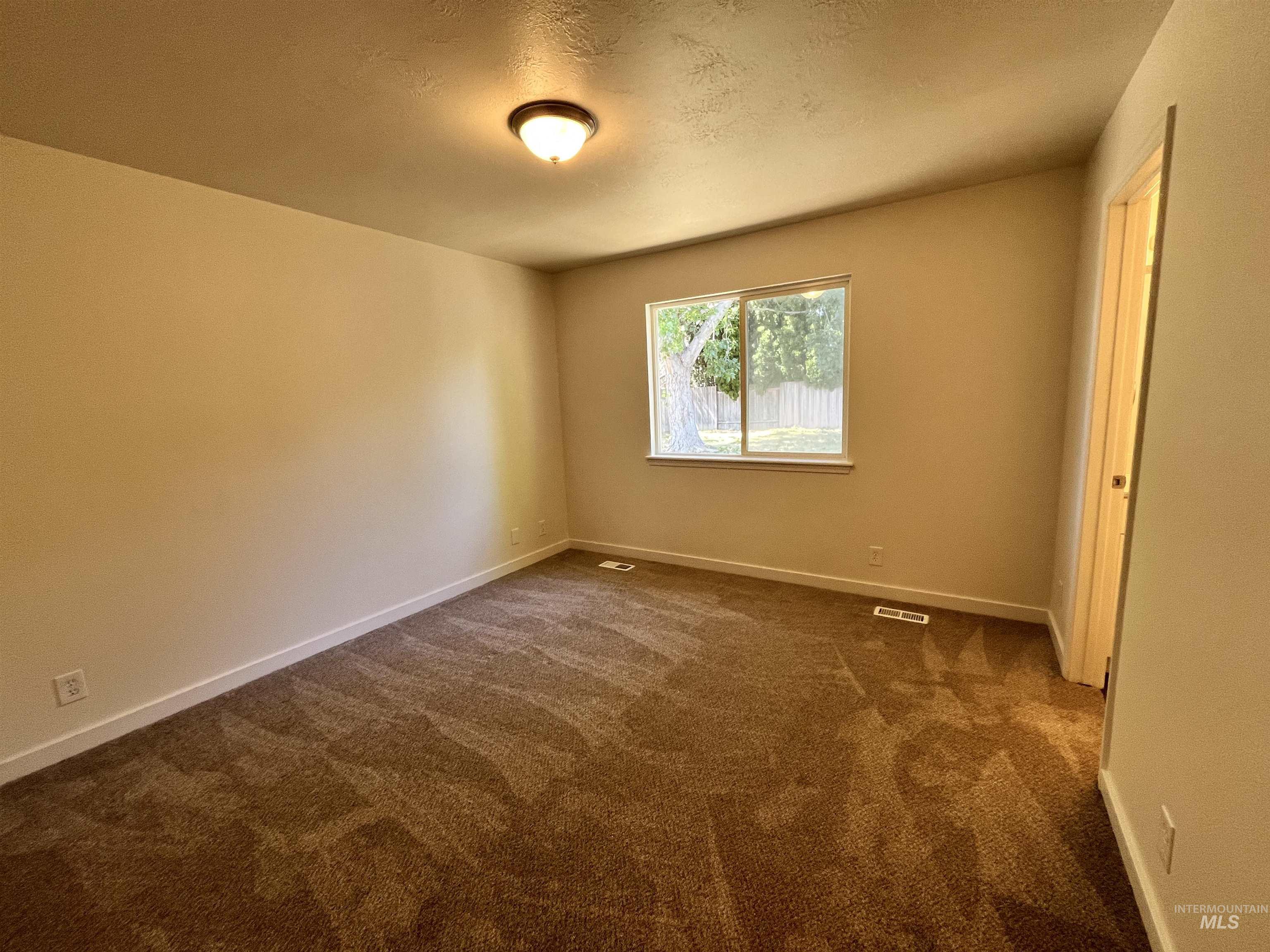 2779 N Old Stone Way Property Photo 24