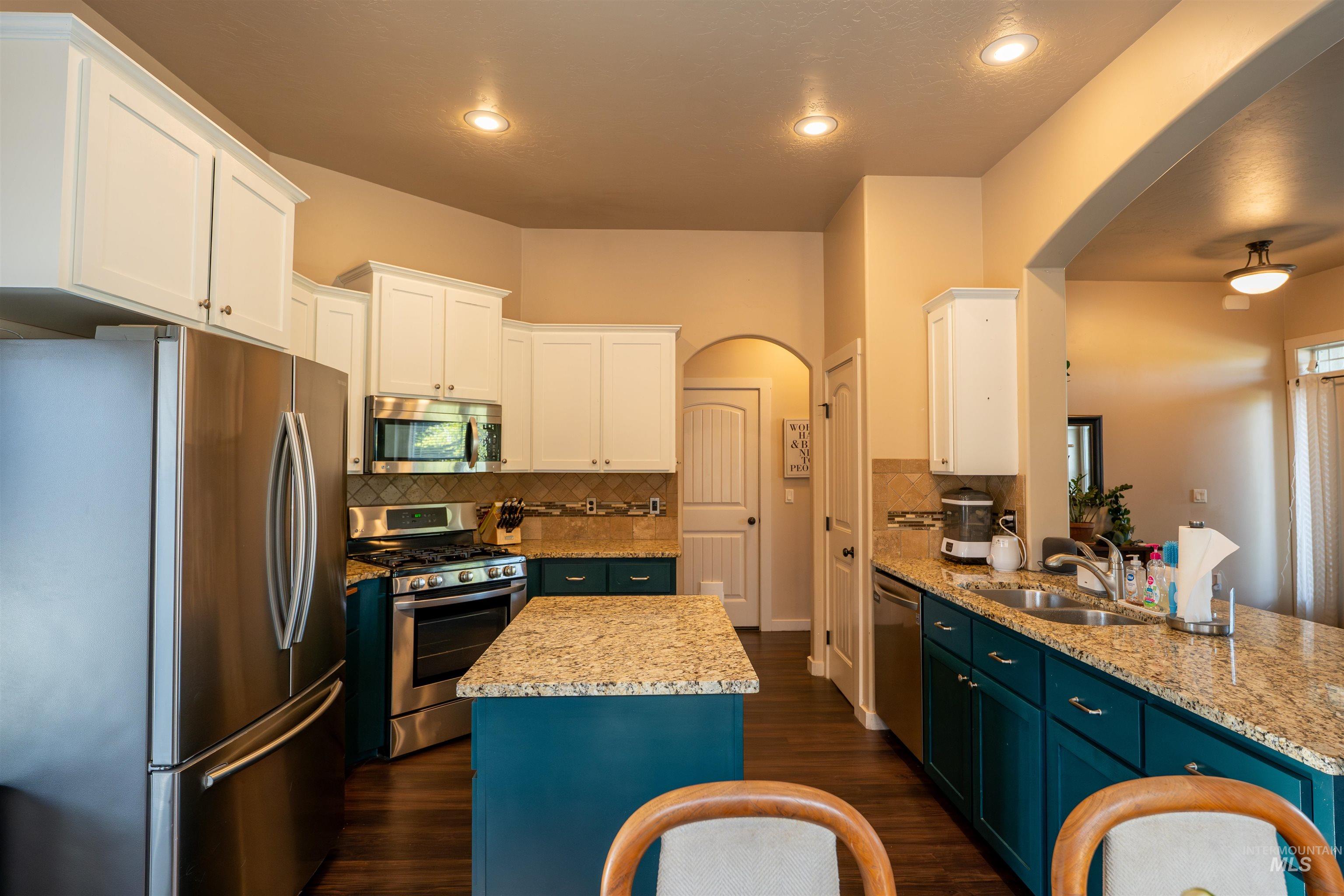 5018 S Lava Springs Loop Property Photo 8