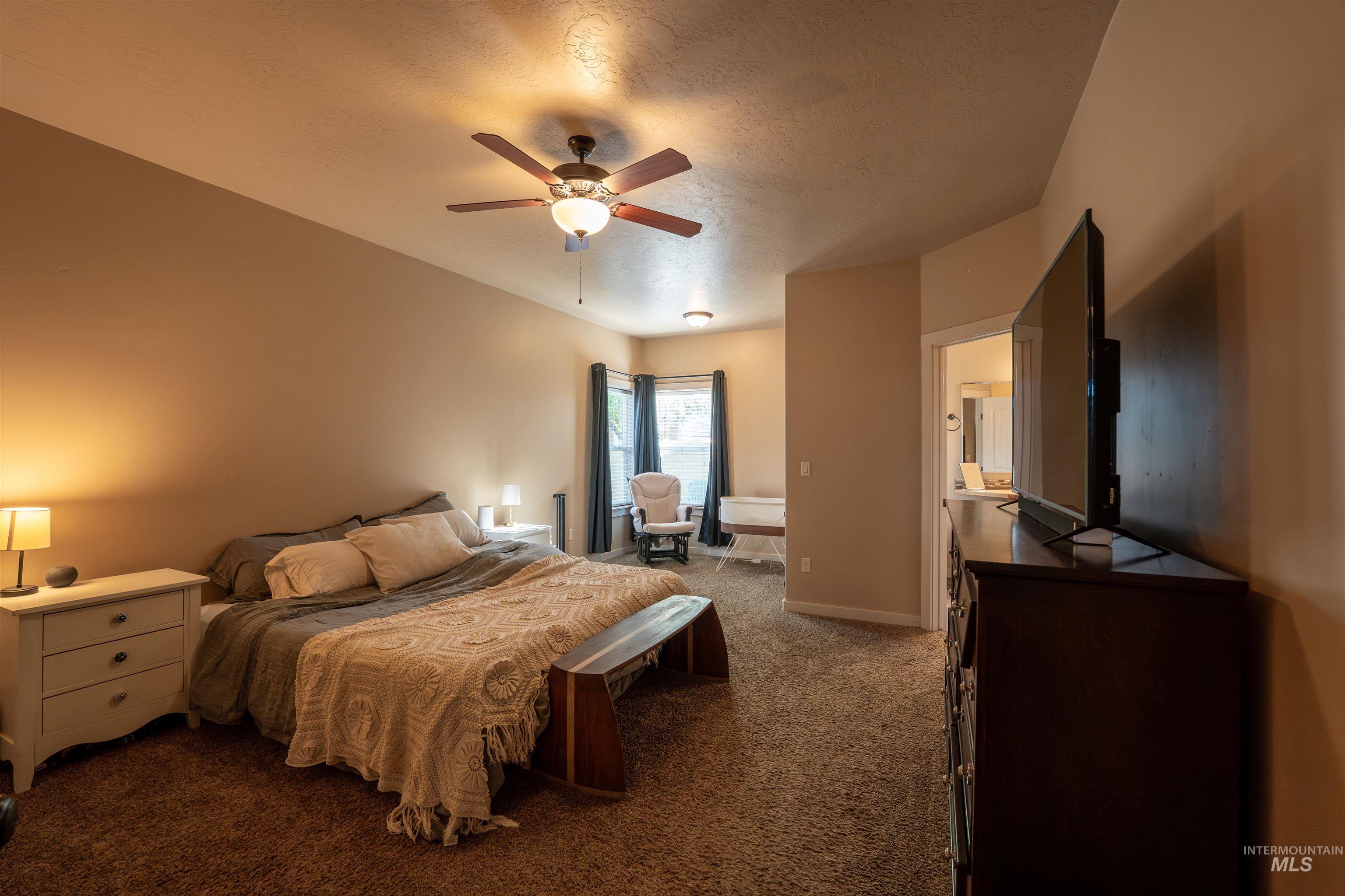 5018 S Lava Springs Loop Property Photo 12