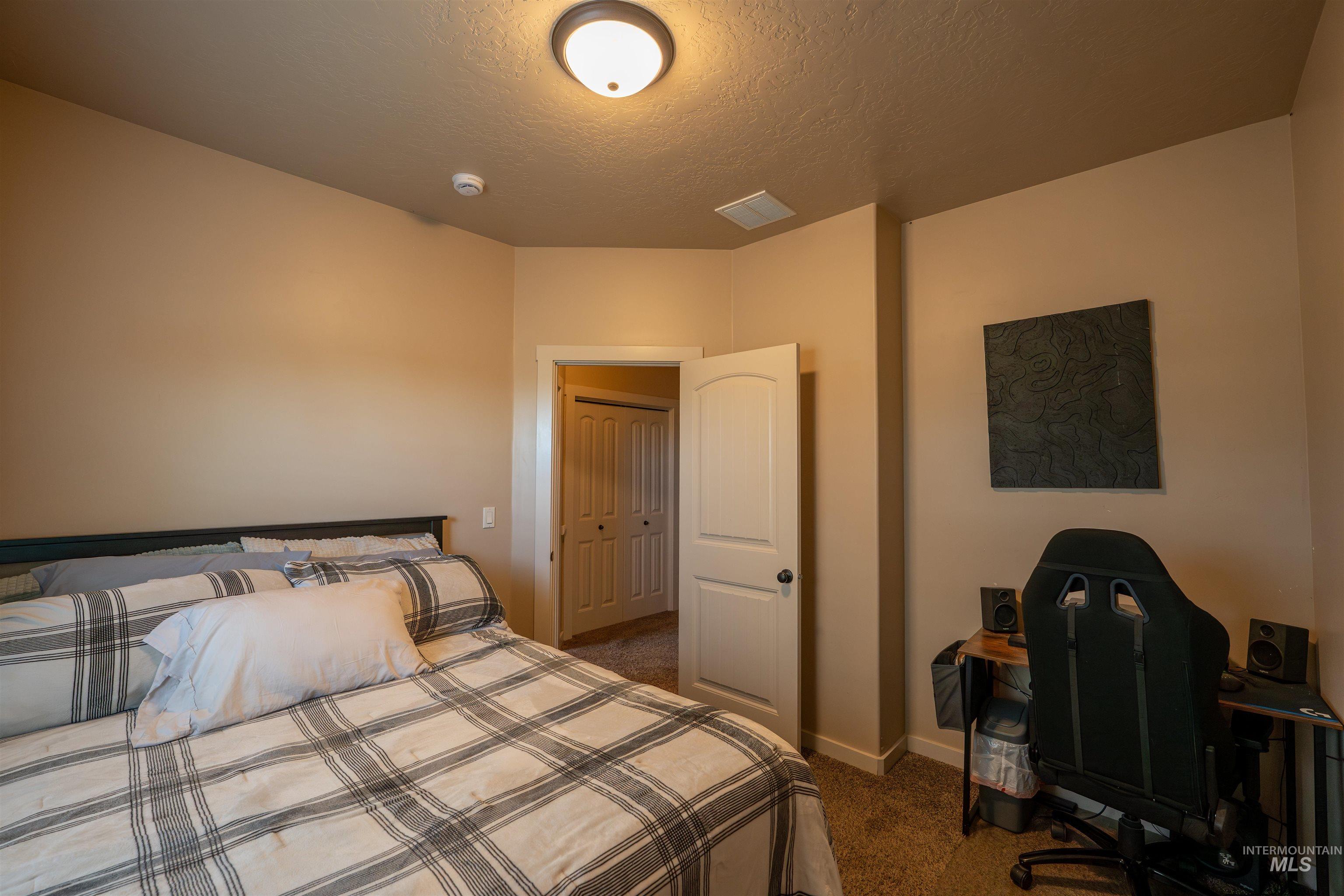 5018 S Lava Springs Loop Property Photo 25