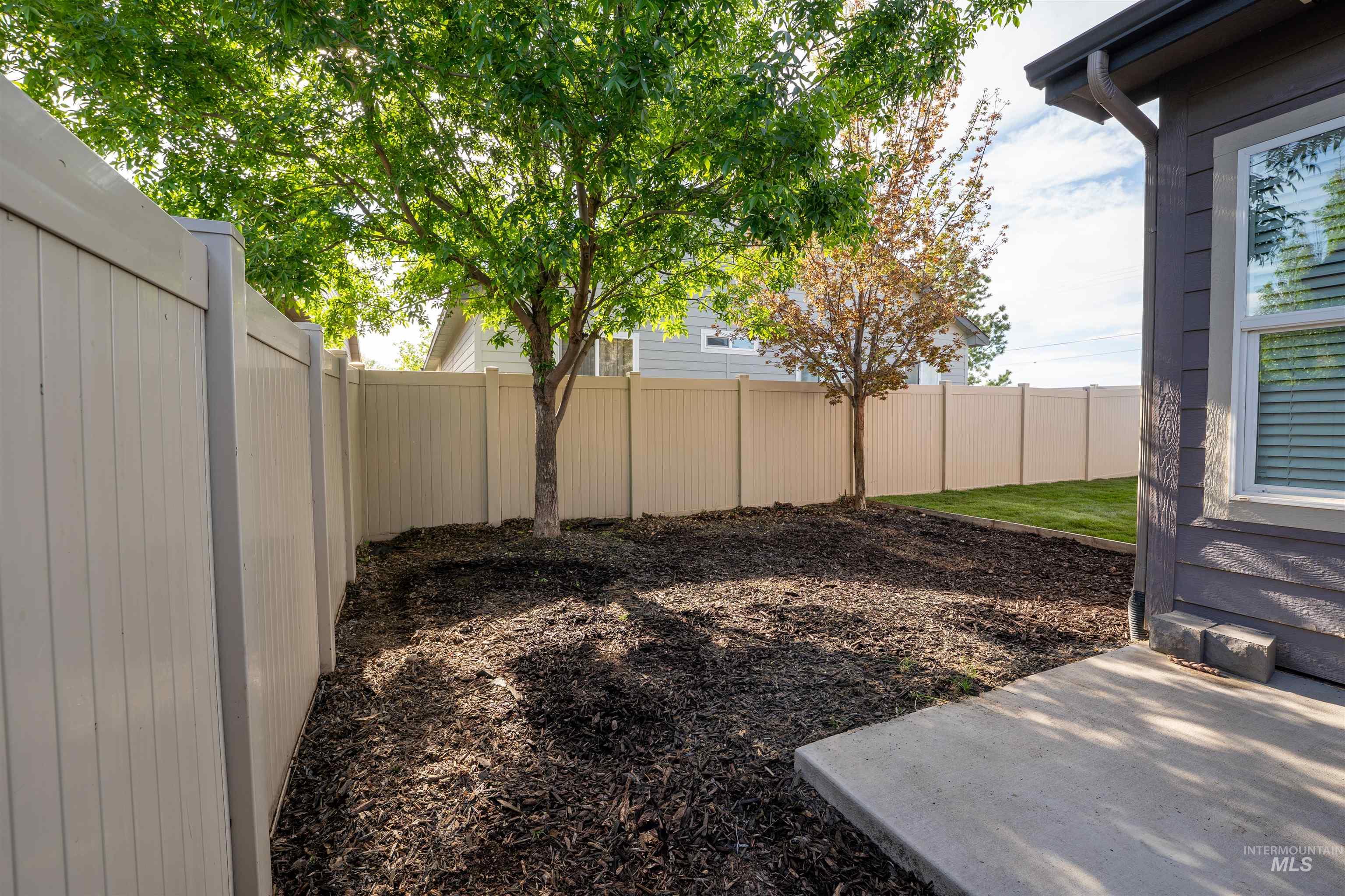 5018 S Lava Springs Loop Property Photo 34