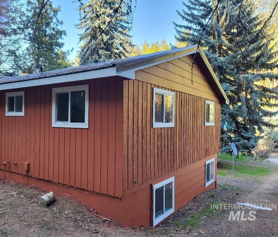 39992 Waha Glen Road Property Photo 7