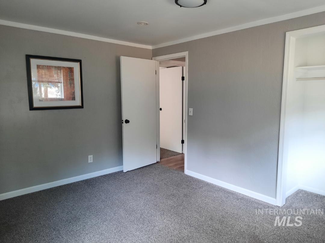 39992 Waha Glen Road Property Photo 18