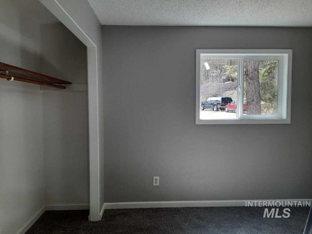 39992 Waha Glen Road Property Photo 23