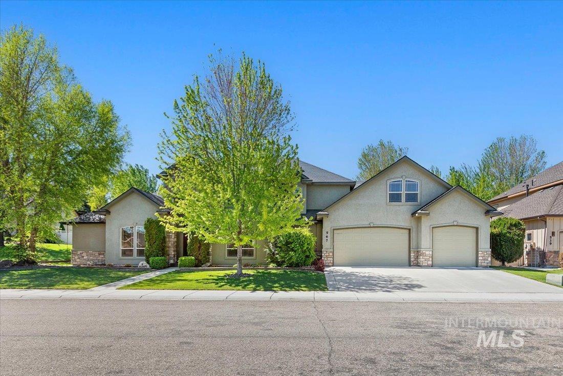 567 E Fallingbranch Dr Property Photo