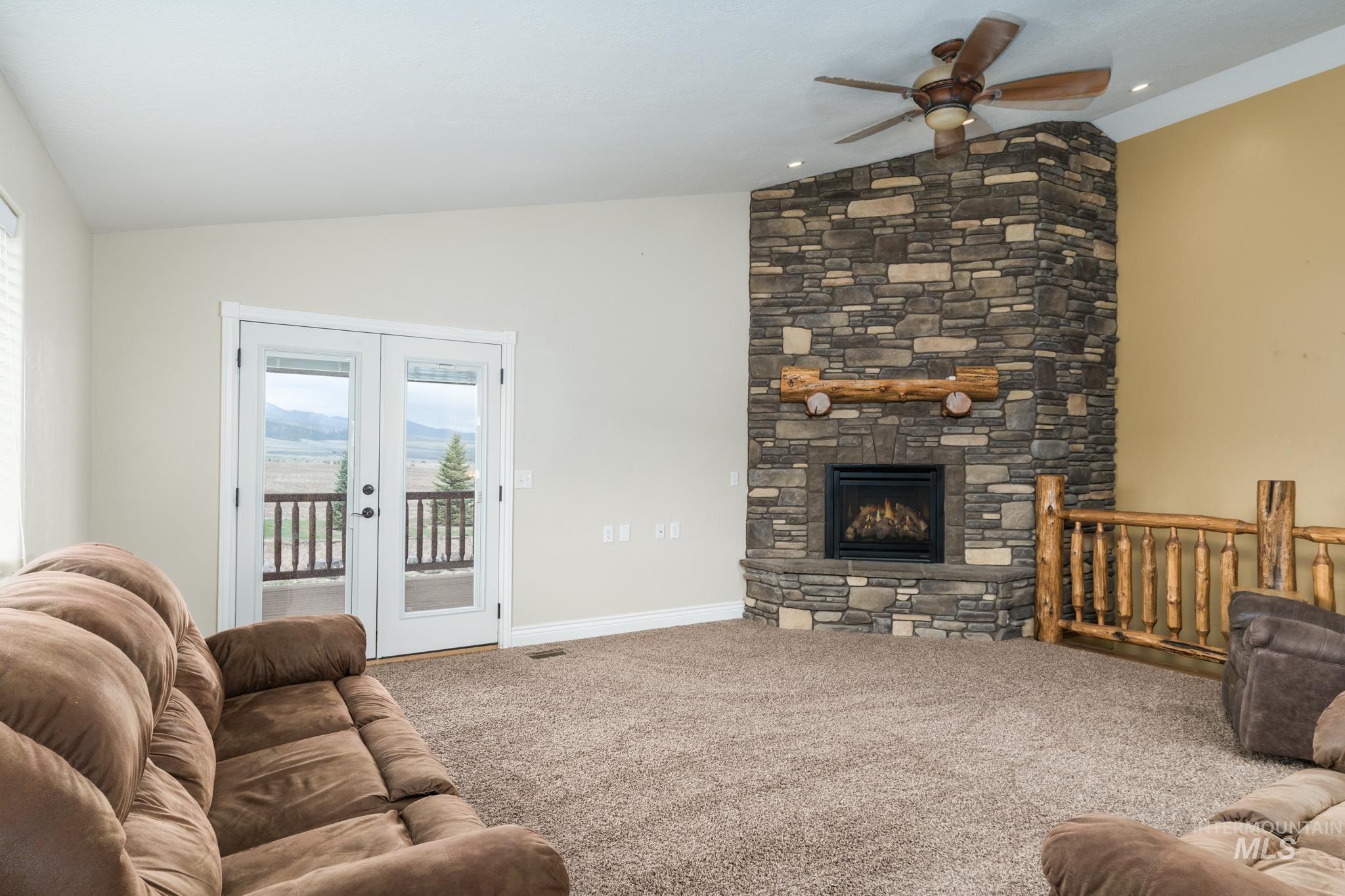 26125 S Old Malad Hwy Property Photo 7